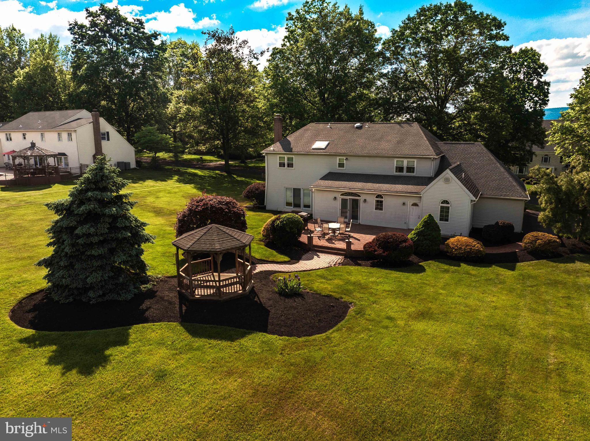 BROOKWOOD ESTS - Residential