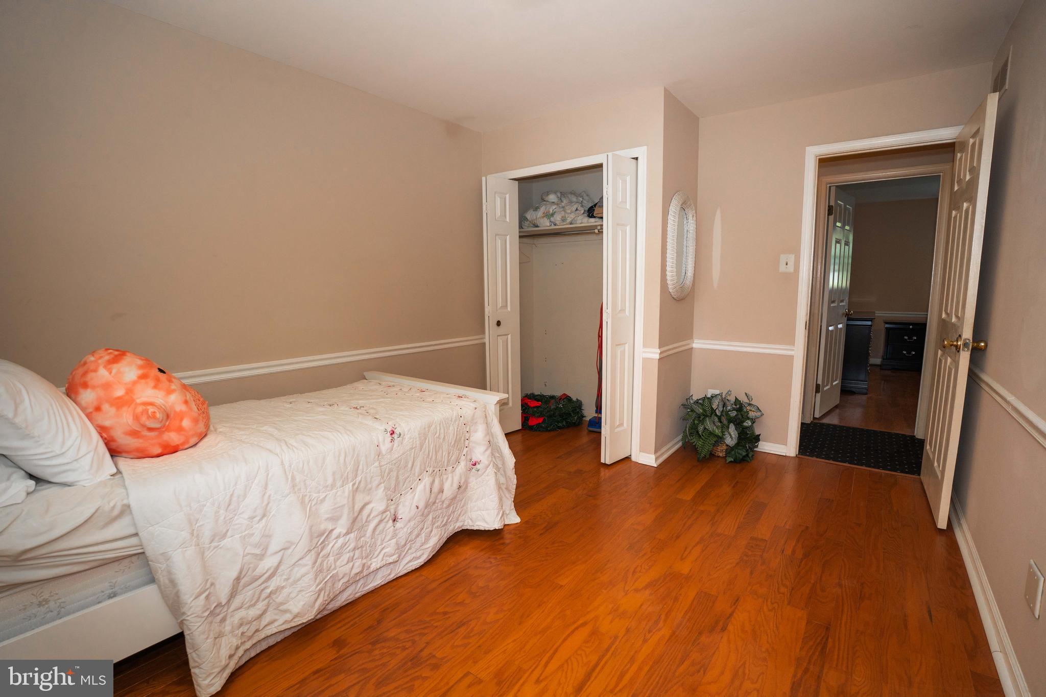 BROOKWOOD ESTS - Residential