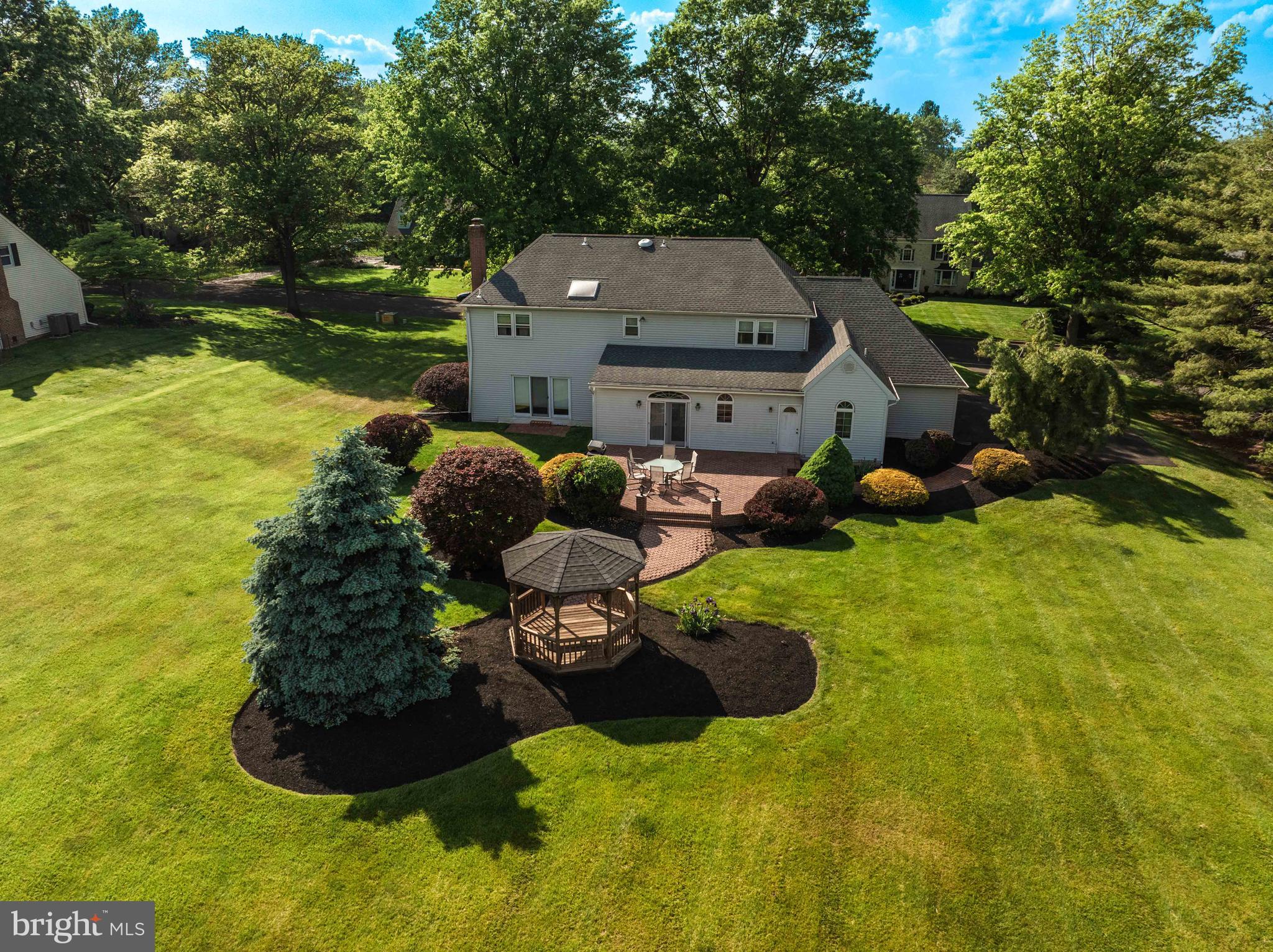 BROOKWOOD ESTS - Residential