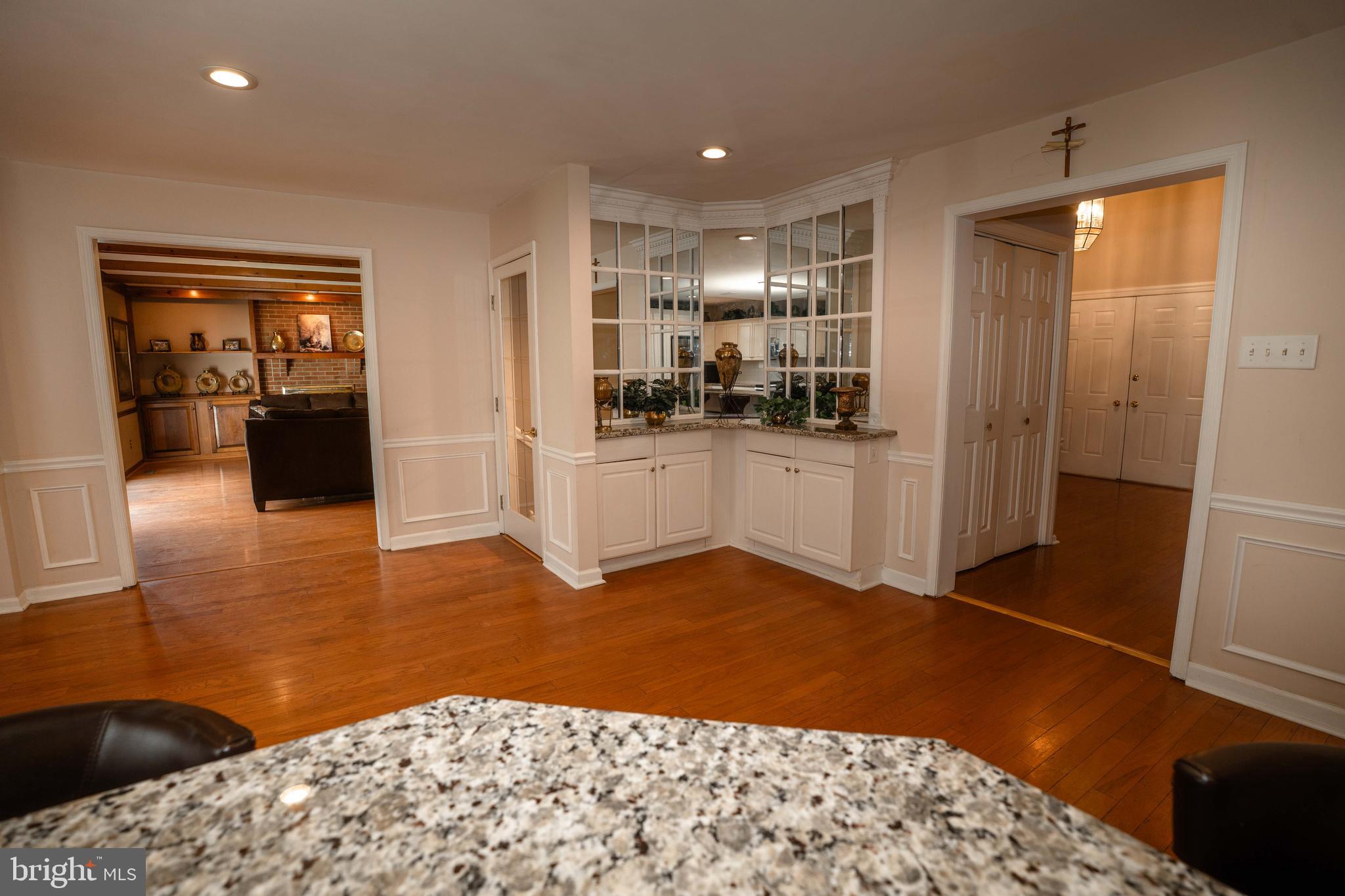 BROOKWOOD ESTS - Residential