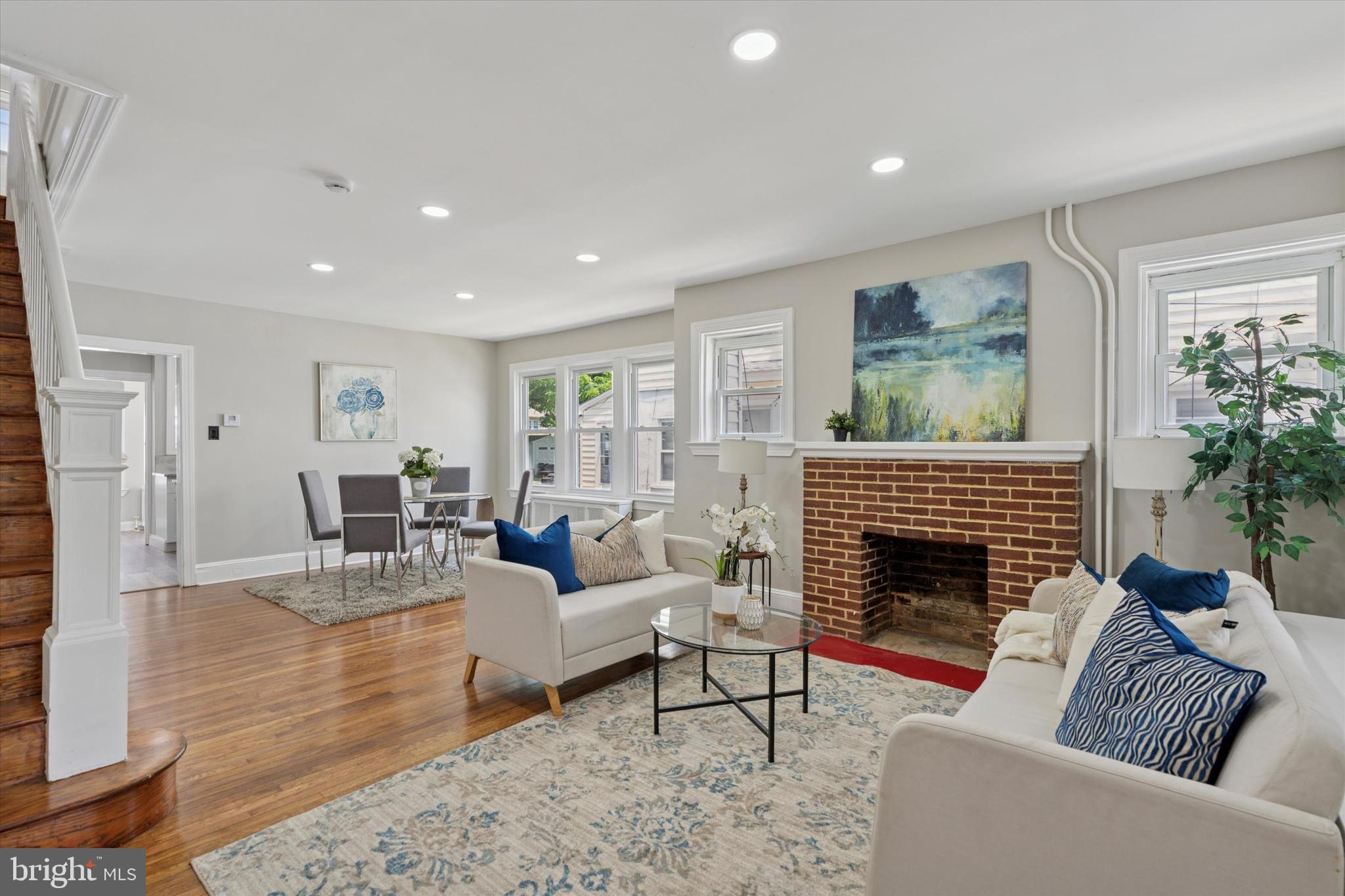 238 POWELL ROAD