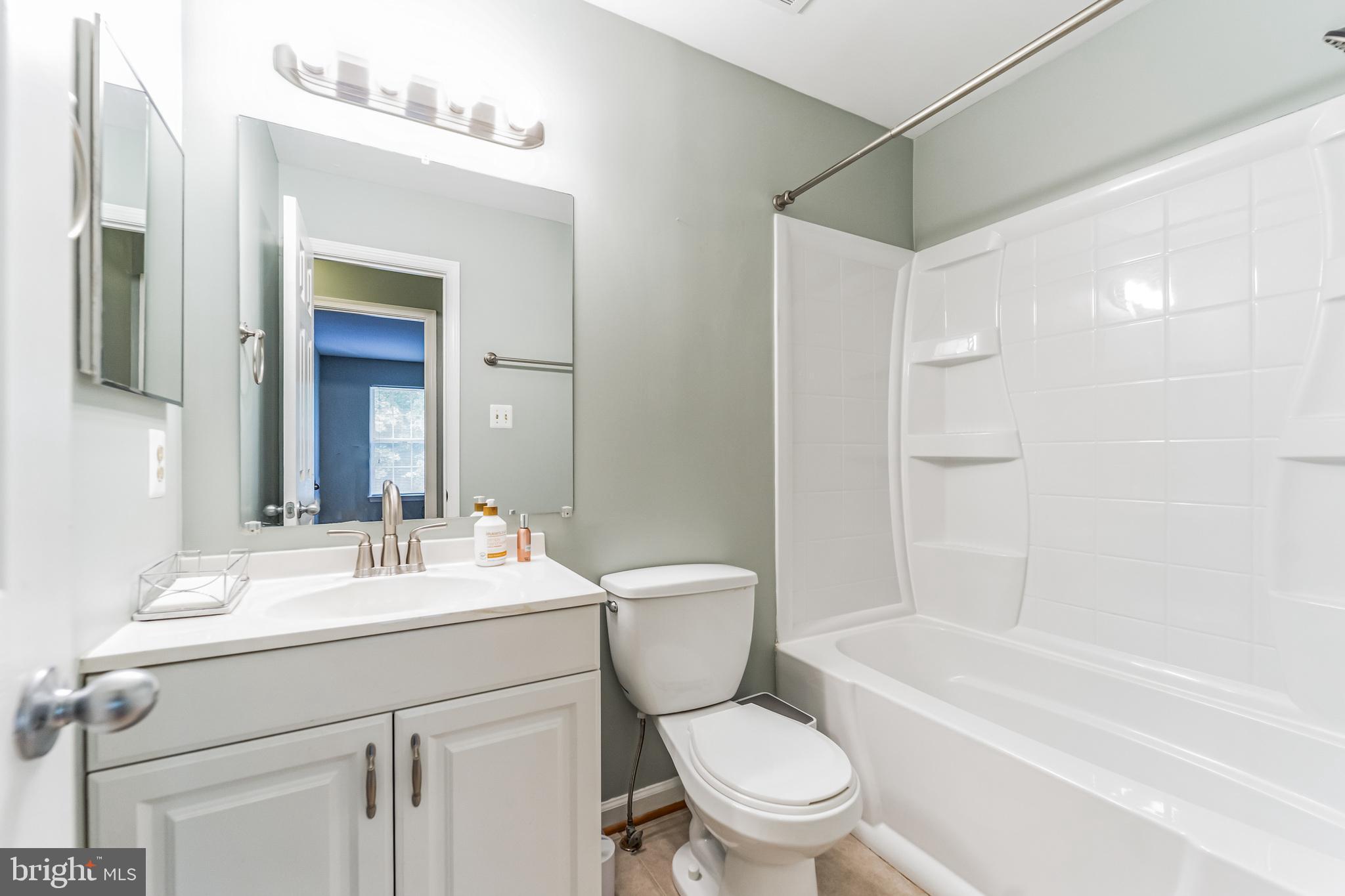 TOWNES OF GLOUCESTER - Residential