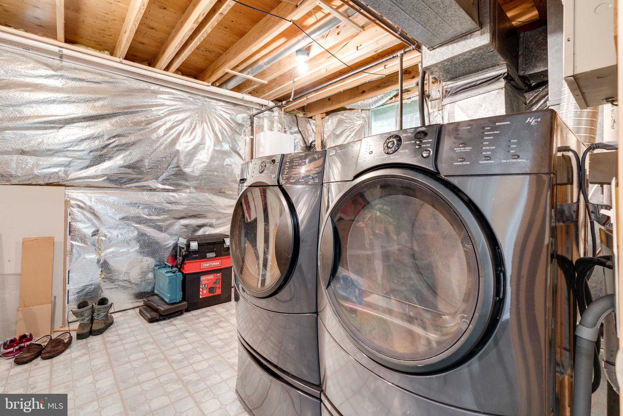 DALE CITY - Residential