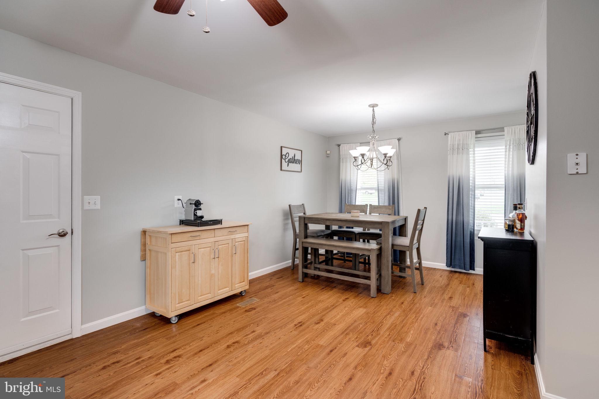 DALE CITY - Residential