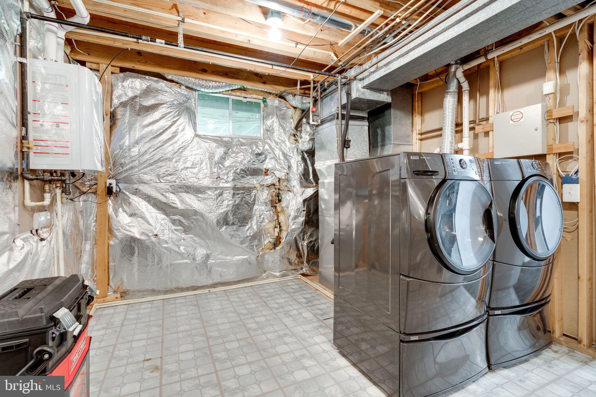 DALE CITY - Residential