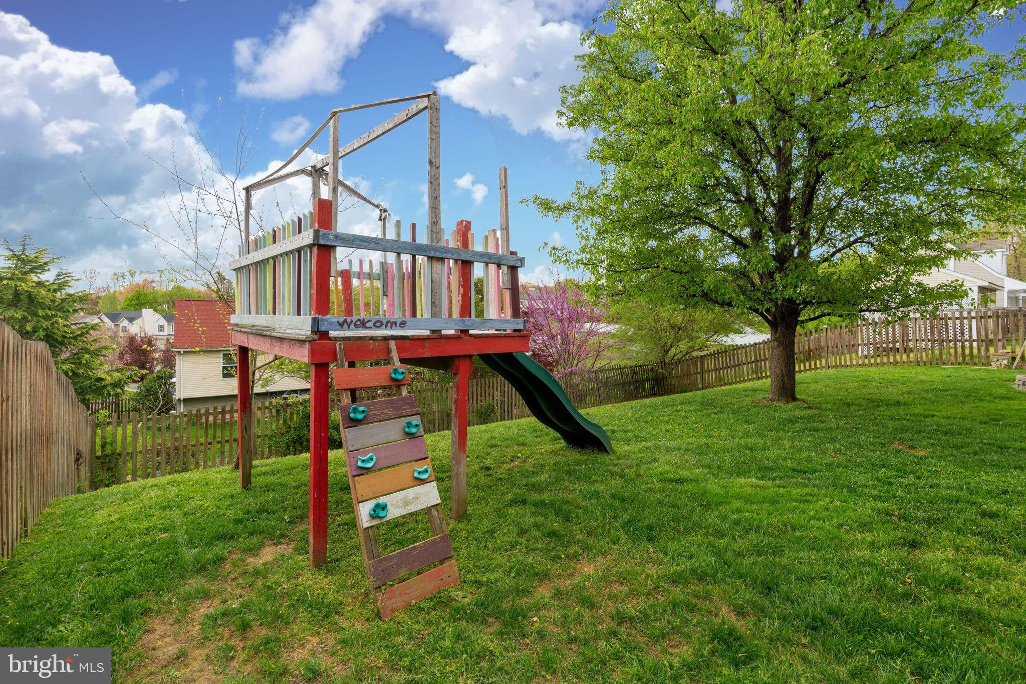 DALE CITY - Residential