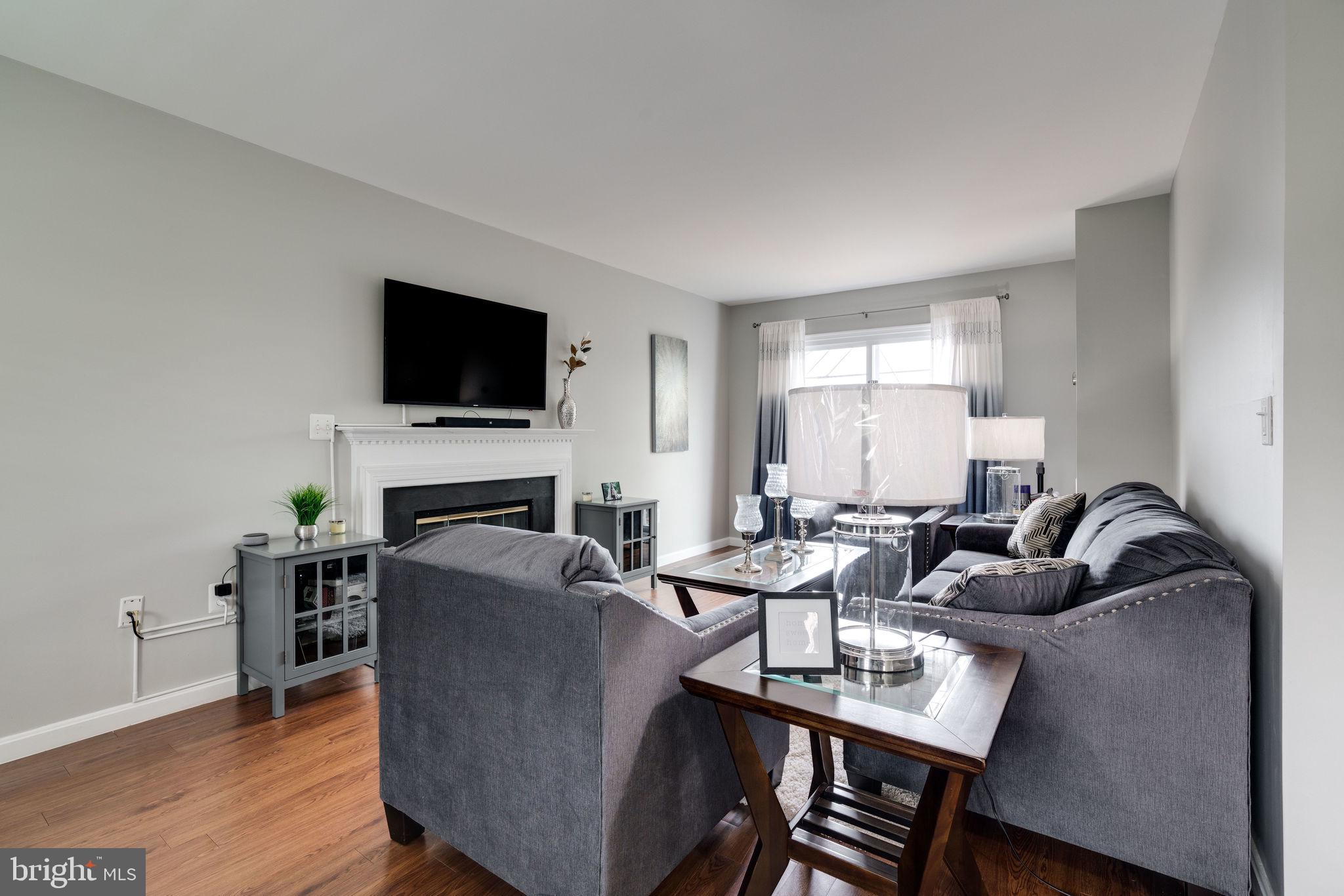 DALE CITY - Residential