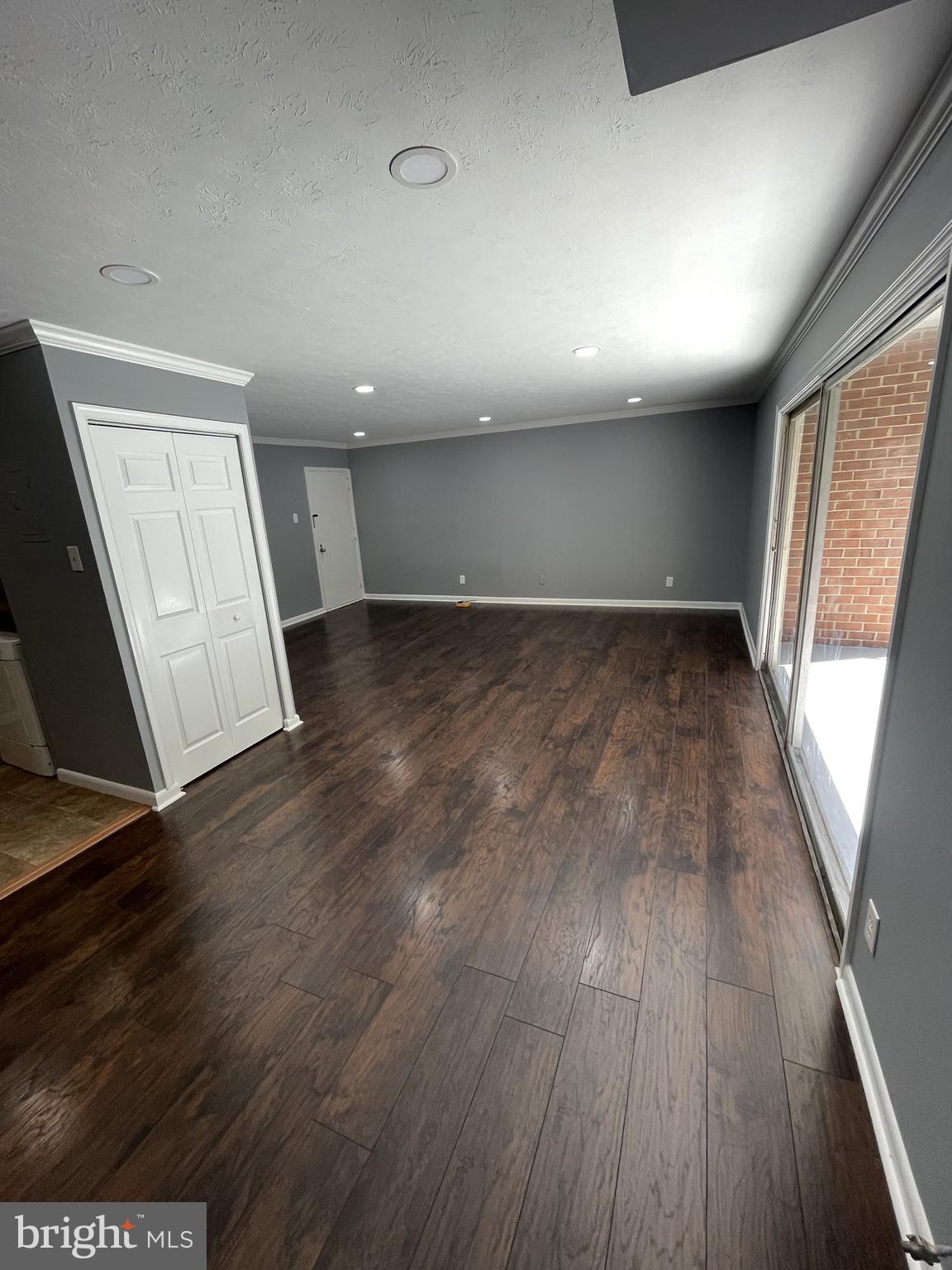 MARLOW - Residential Lease