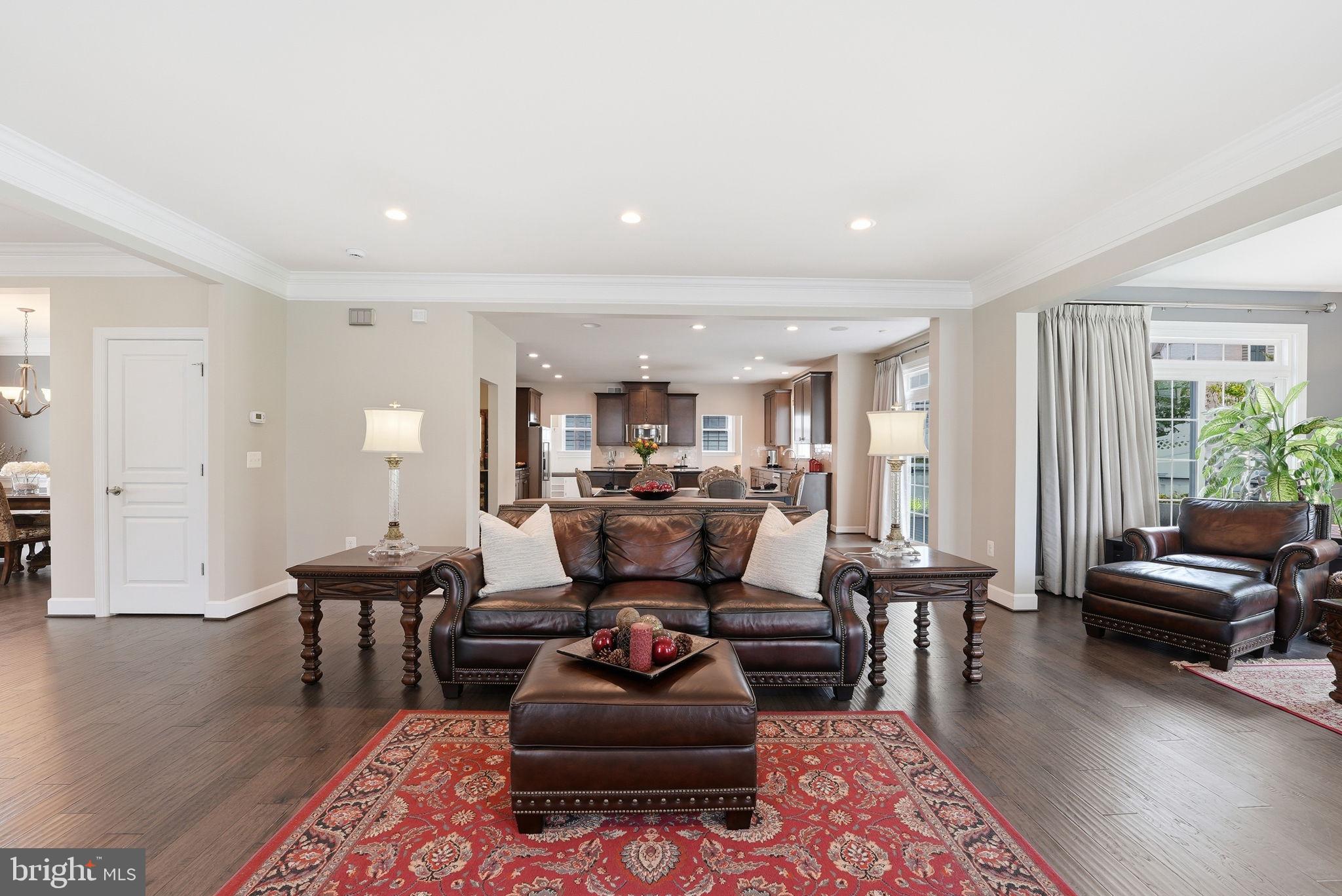 SUMMIT OAKS - Residential