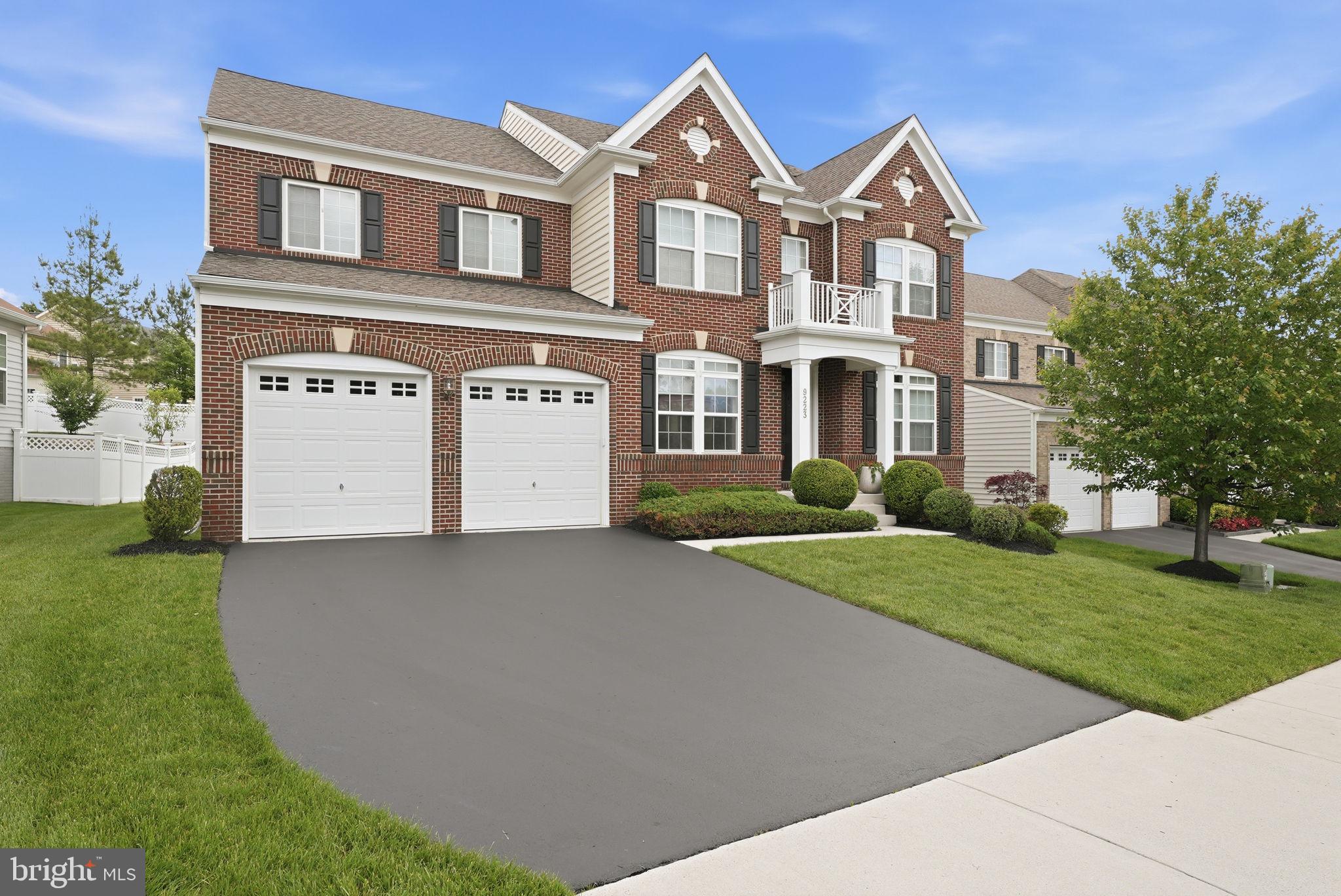 SUMMIT OAKS - Residential