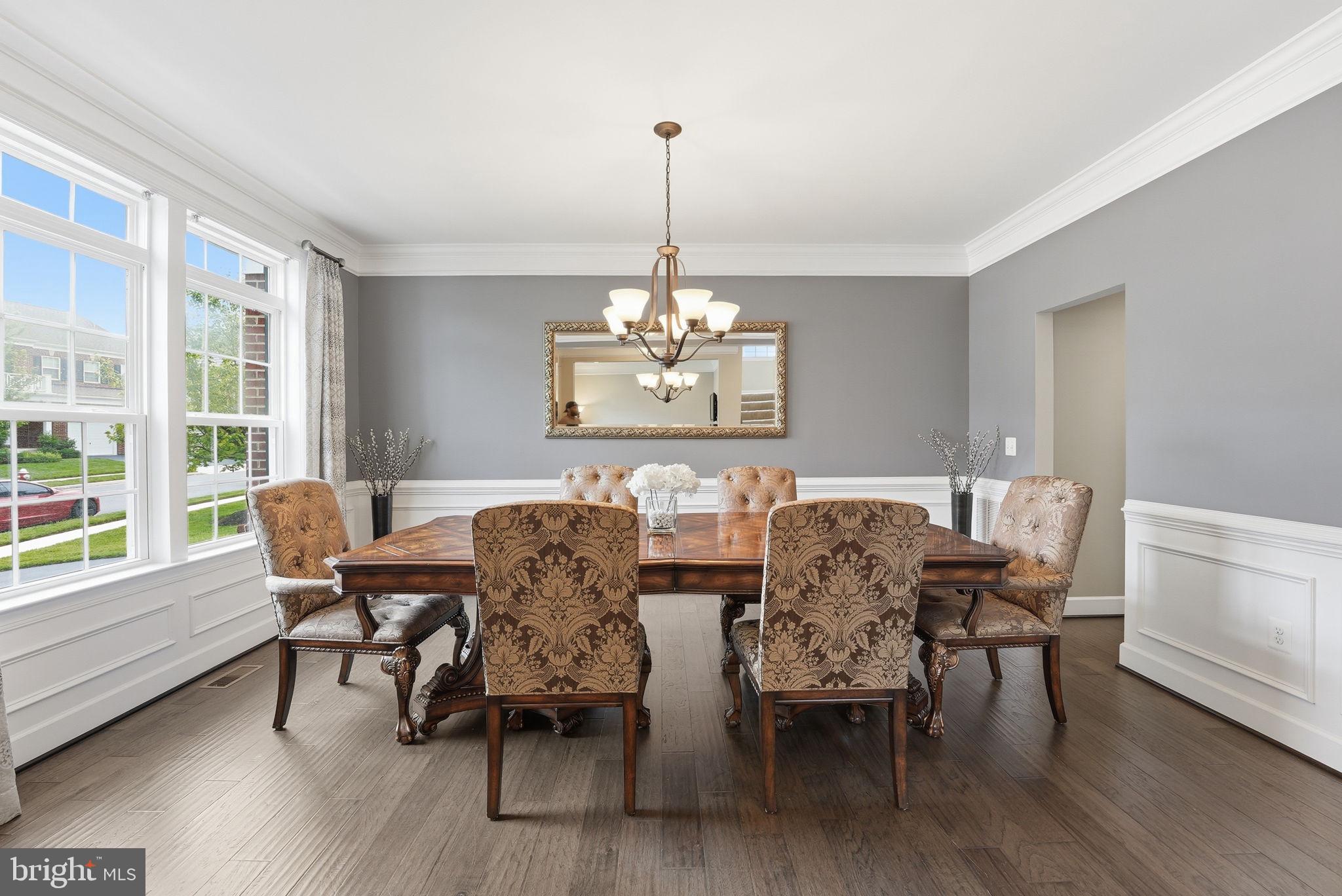 SUMMIT OAKS - Residential