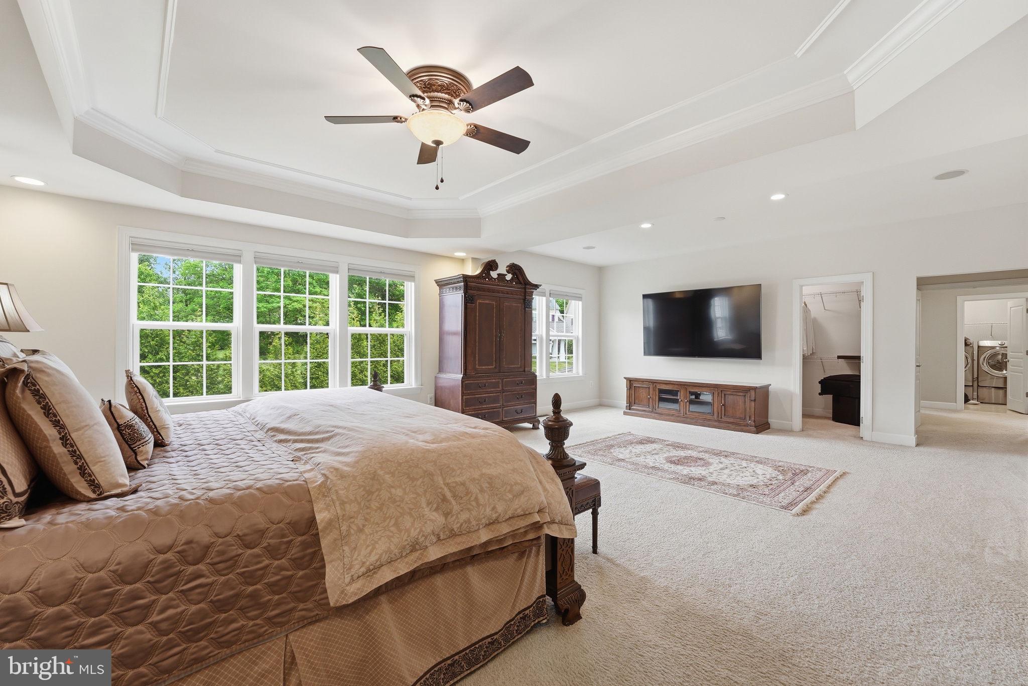 SUMMIT OAKS - Residential
