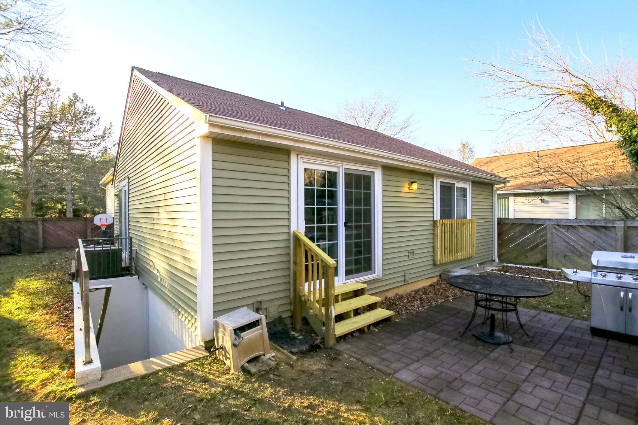 VILLAGE OF OWEN BROWN - Residential