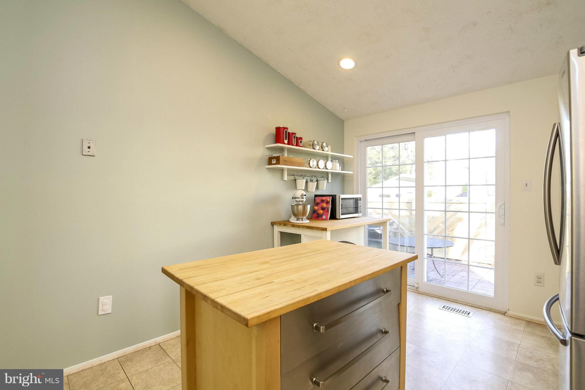 VILLAGE OF OWEN BROWN - Residential