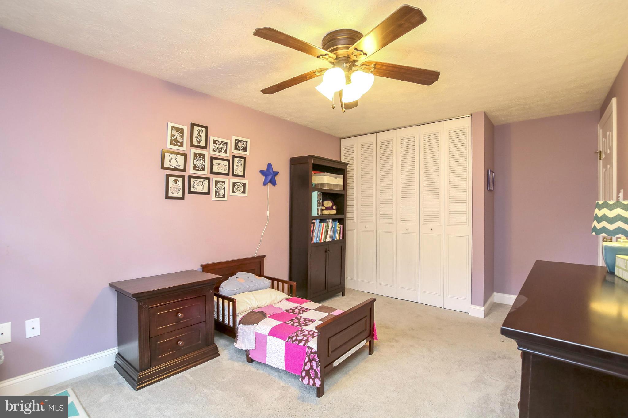 VILLAGE OF OWEN BROWN - Residential