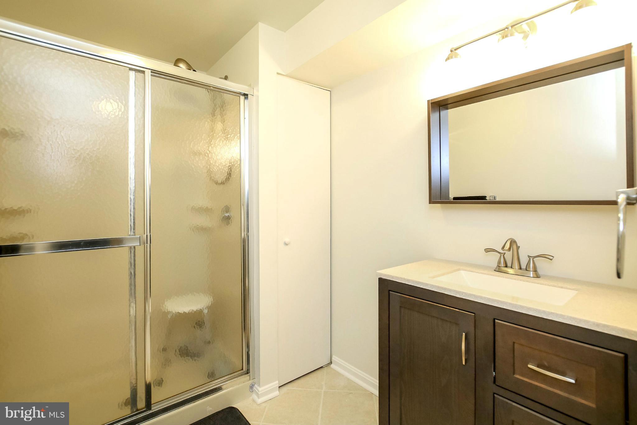 VILLAGE OF OWEN BROWN - Residential