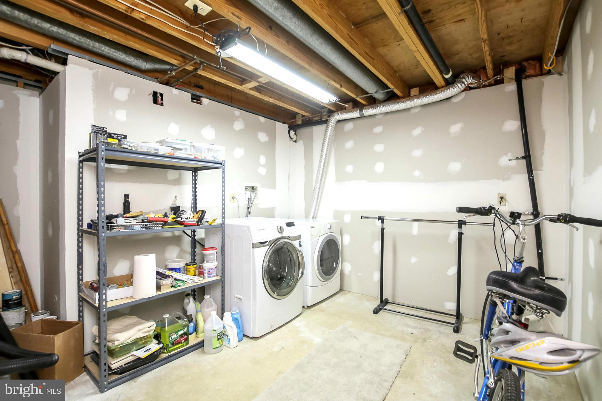 VILLAGE OF OWEN BROWN - Residential