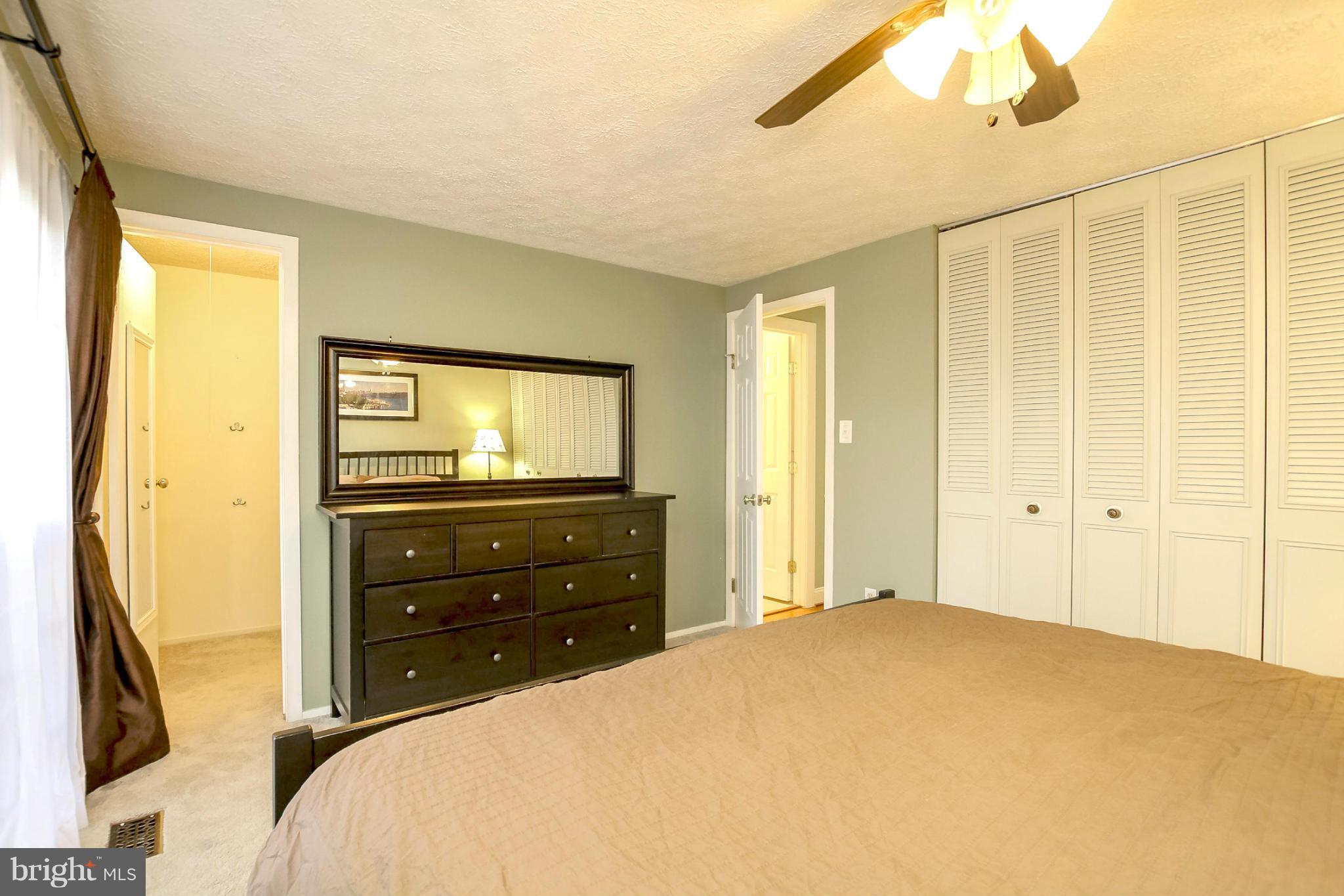 VILLAGE OF OWEN BROWN - Residential