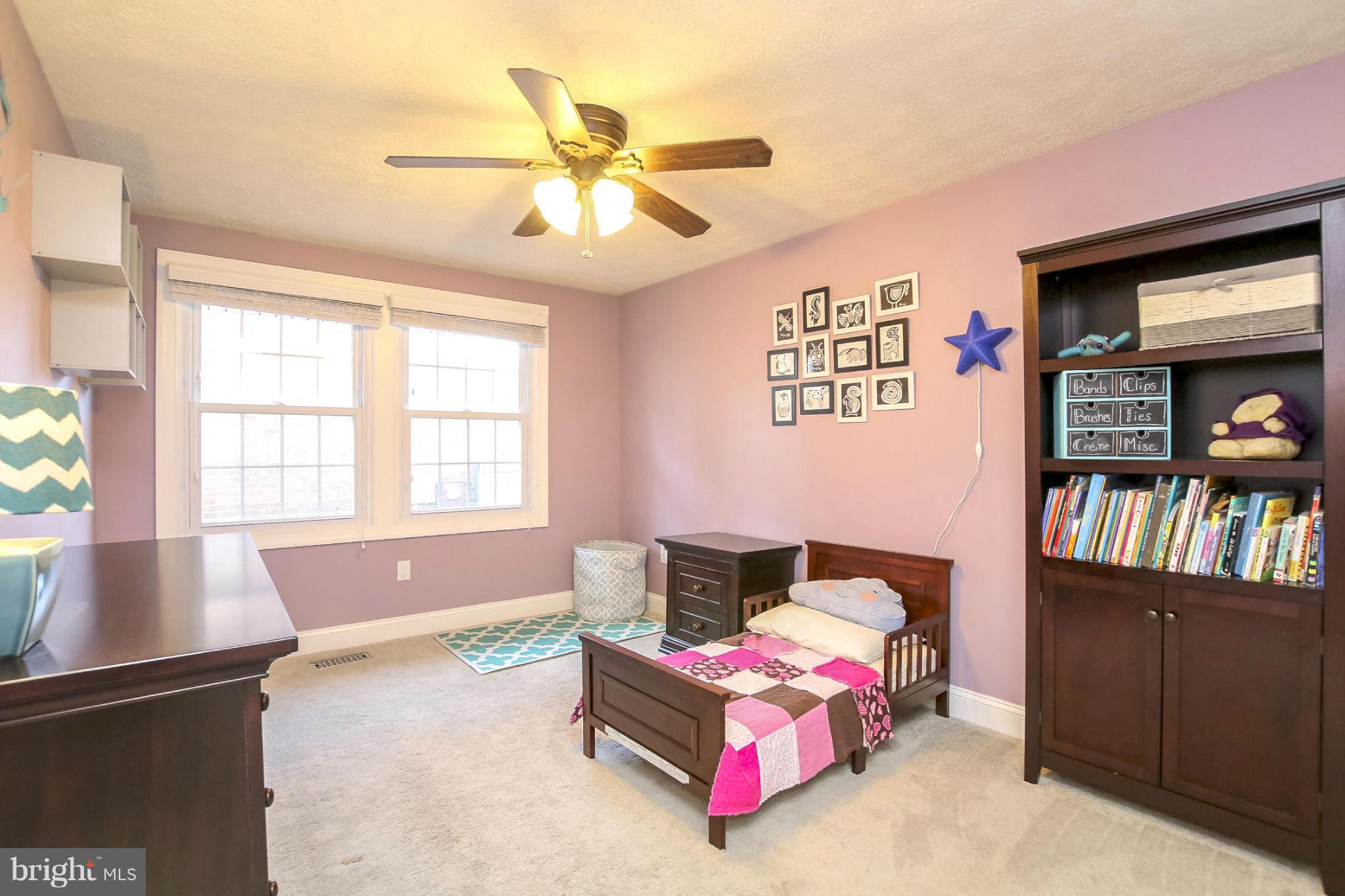 VILLAGE OF OWEN BROWN - Residential