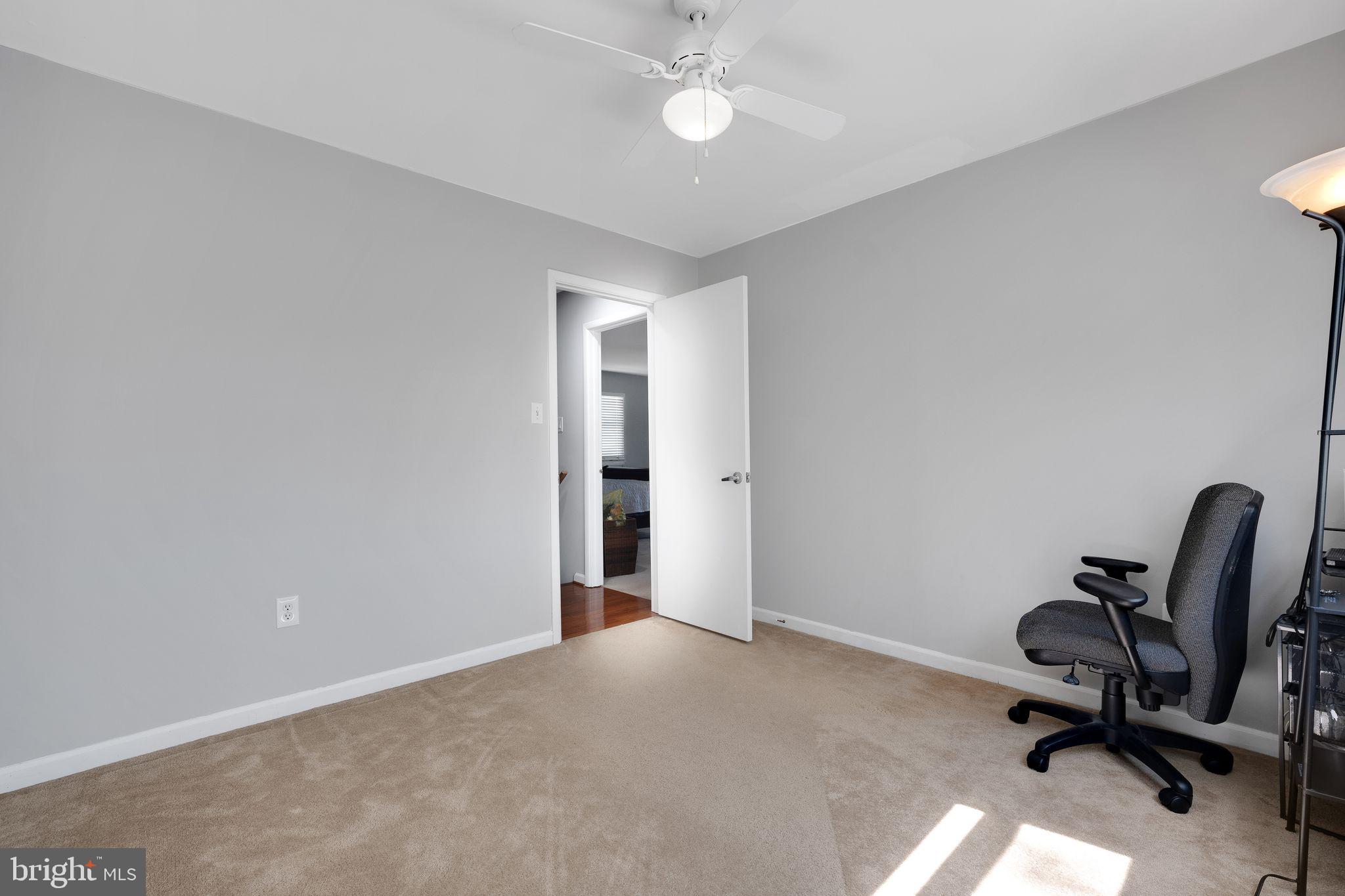 BENT TREE - Residential