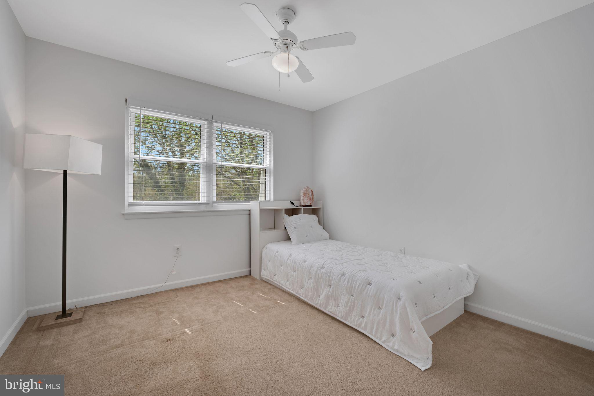 BENT TREE - Residential