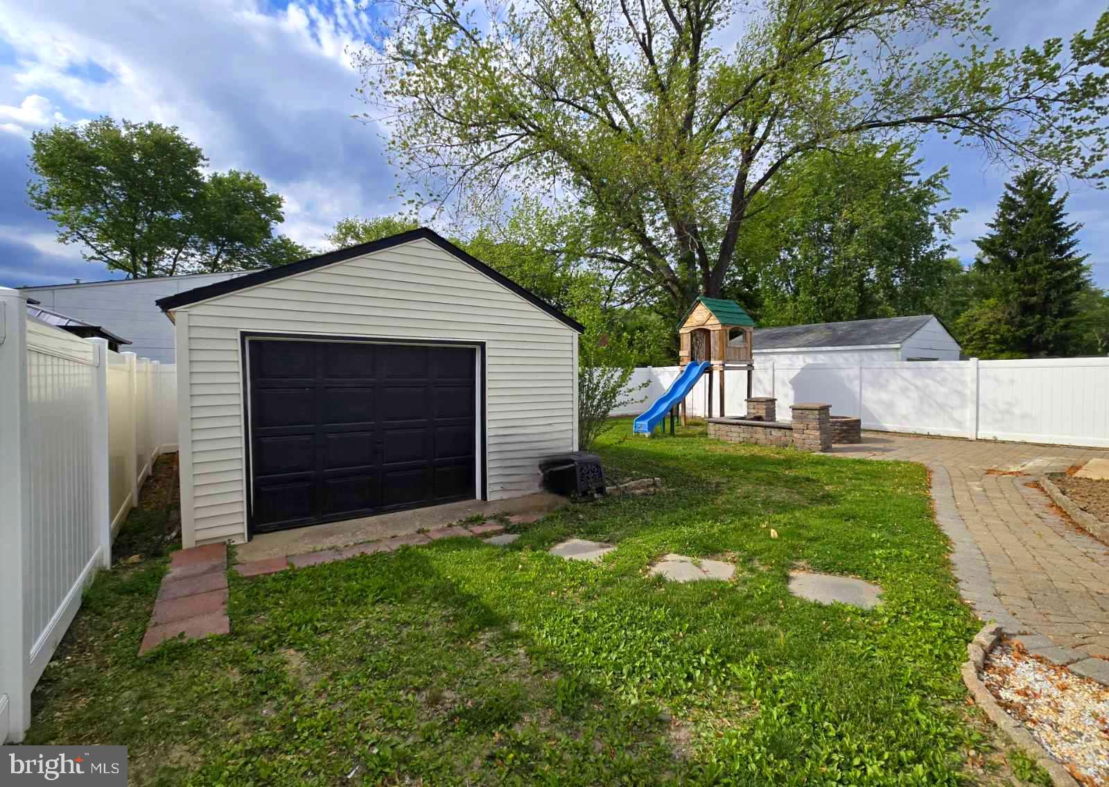 LANGHORNE GABLES - Residential