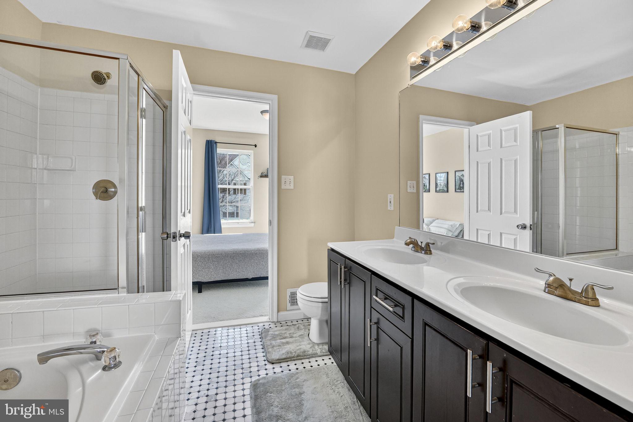 SOUTH RIDING - Residential