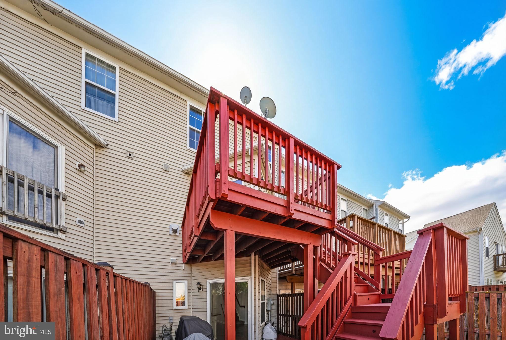 SOUTH RIDING - Residential