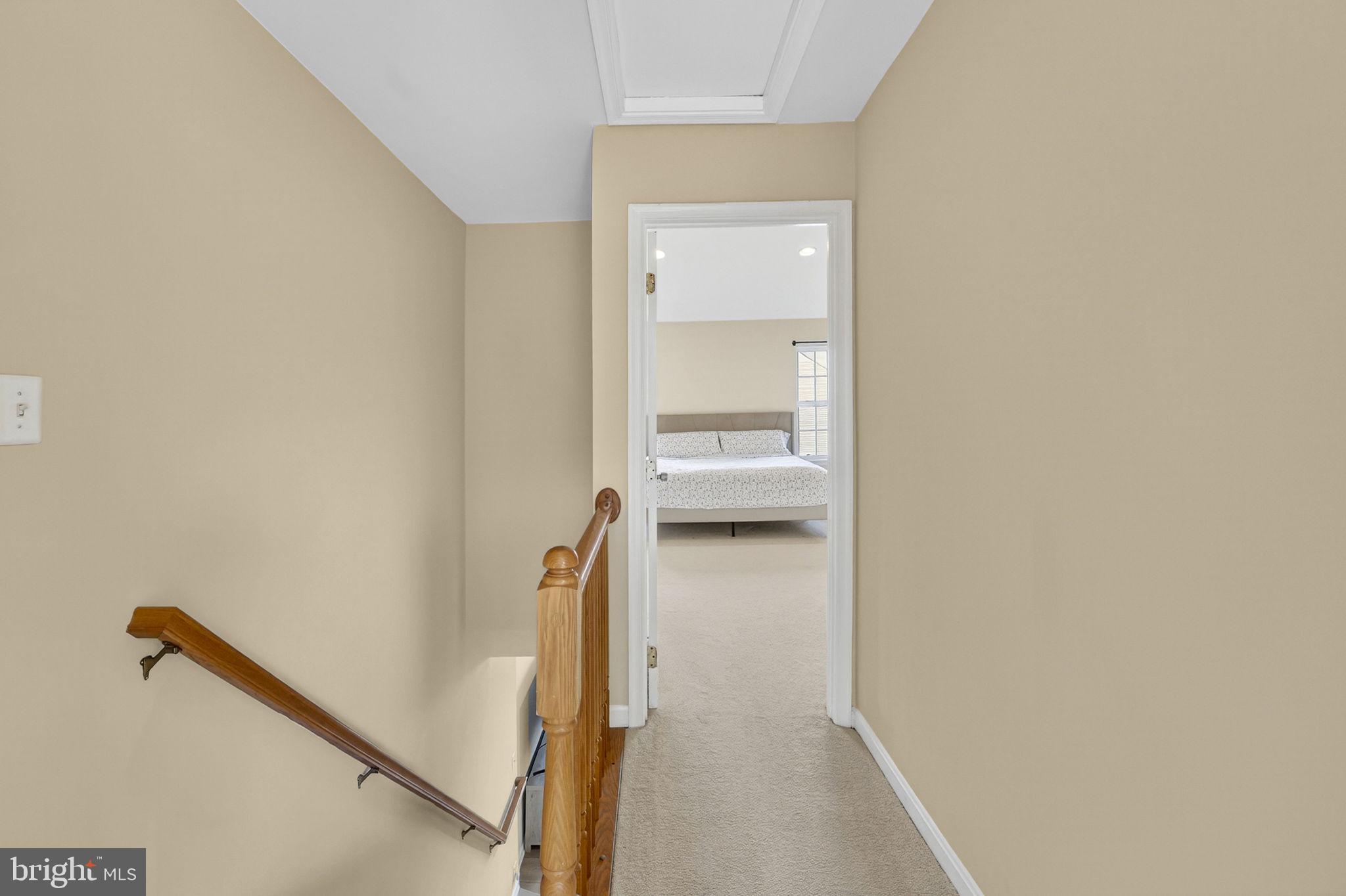 SOUTH RIDING - Residential