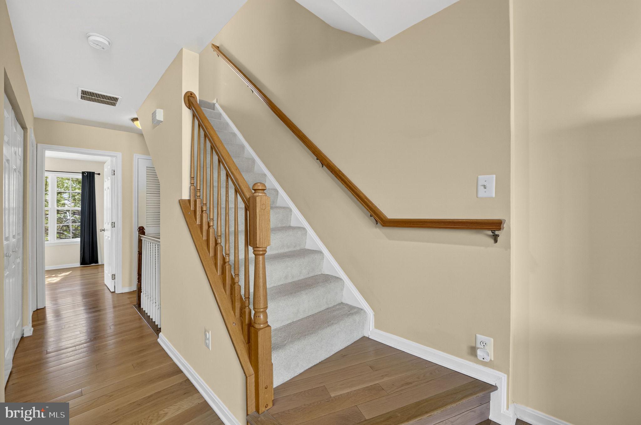 SOUTH RIDING - Residential