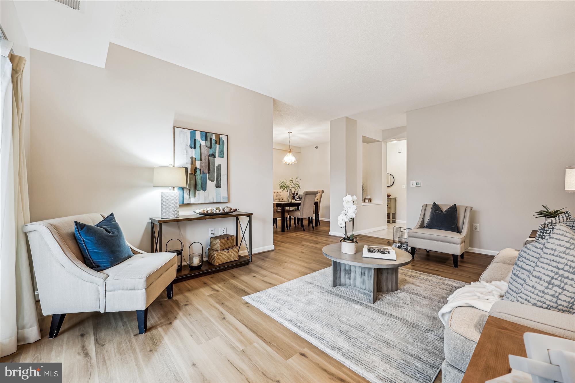 TURNBERRY COURTS AT LEIS - Residential