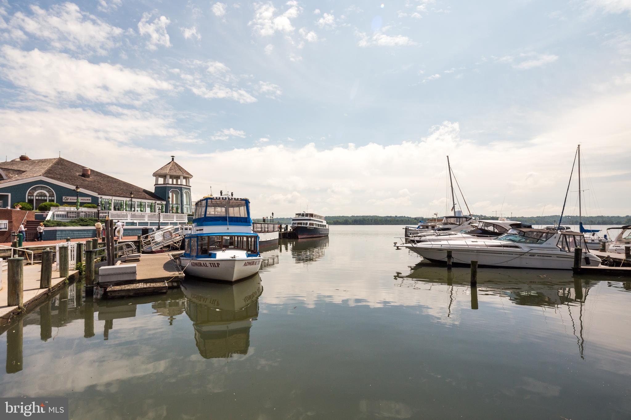 RIVERGATE - Residential