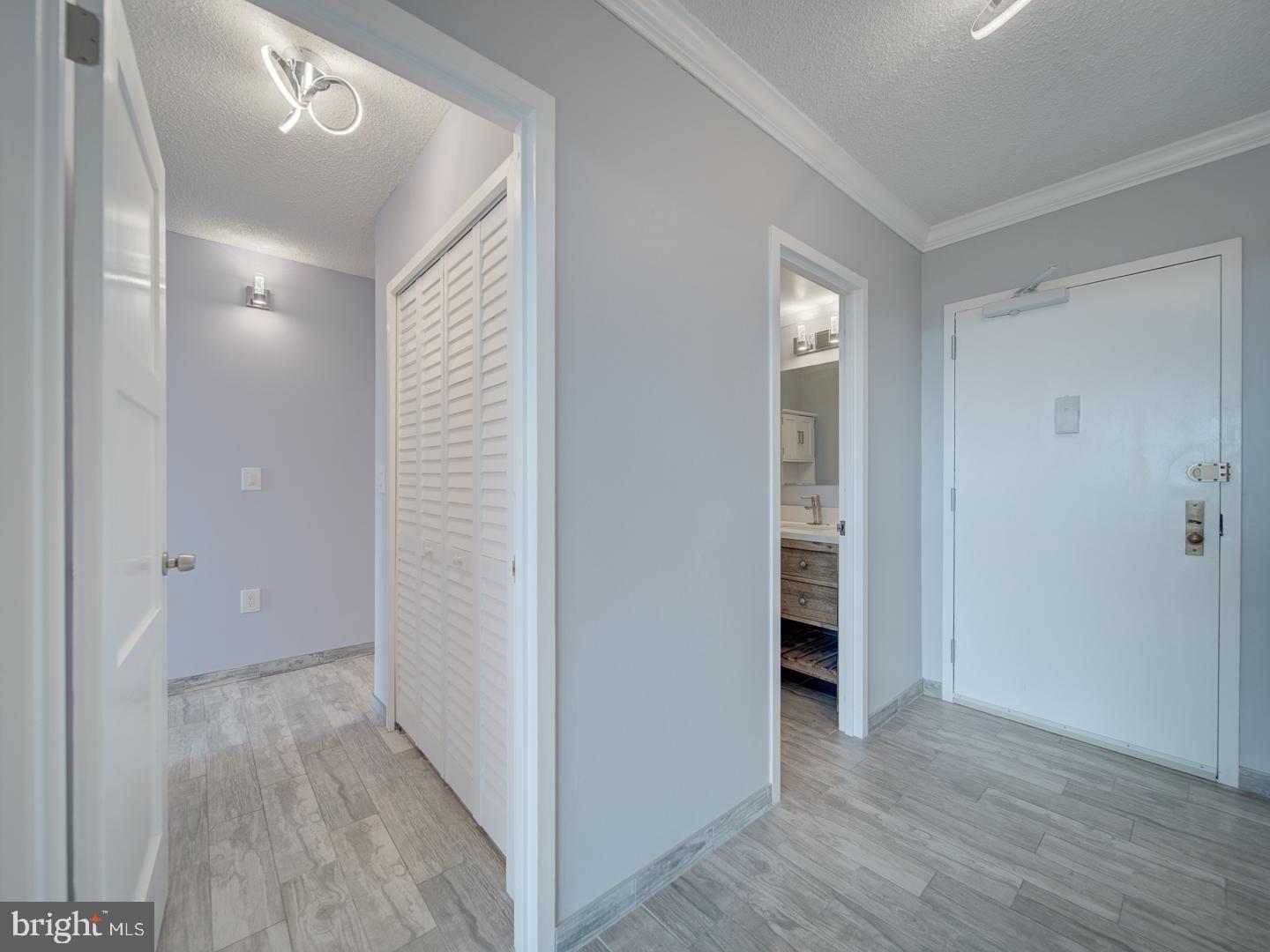 SKYLINE PLAZA - Residential Lease