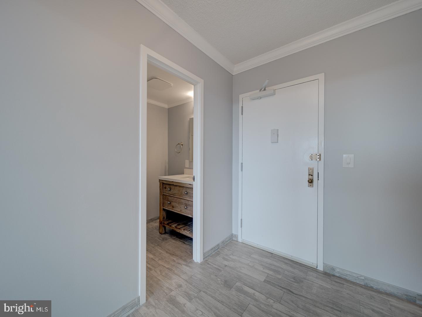 SKYLINE PLAZA - Residential Lease