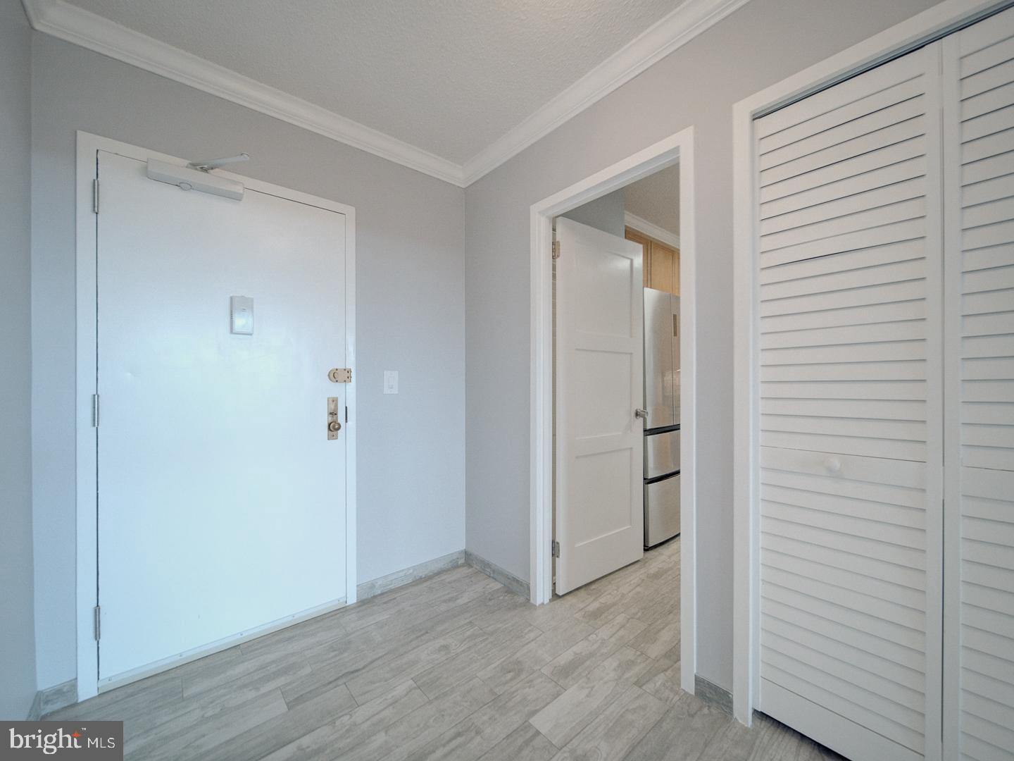 SKYLINE PLAZA - Residential Lease