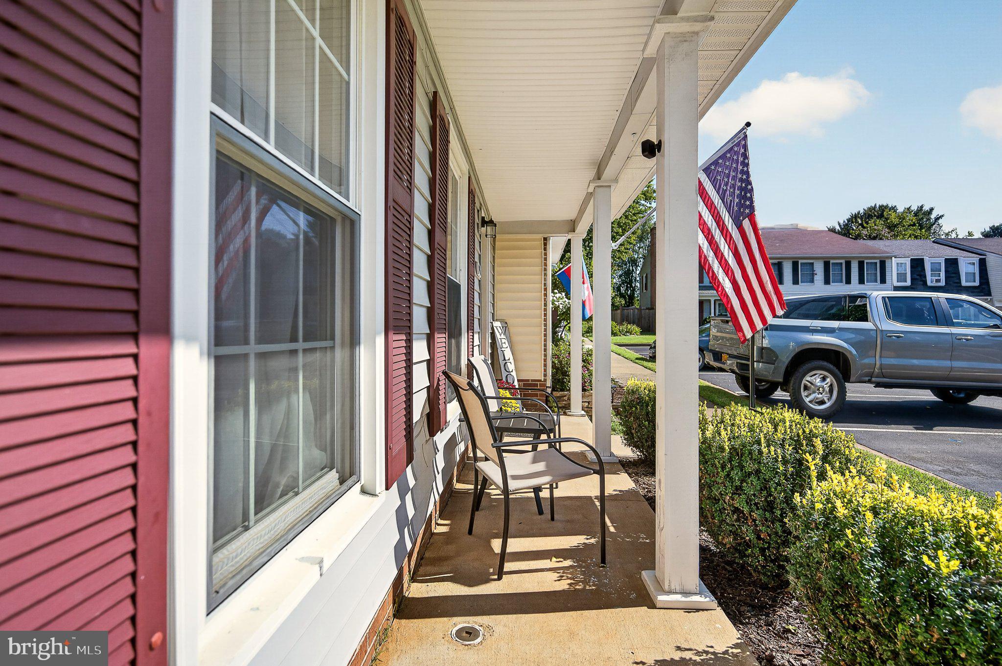 446 RIDGE COURT