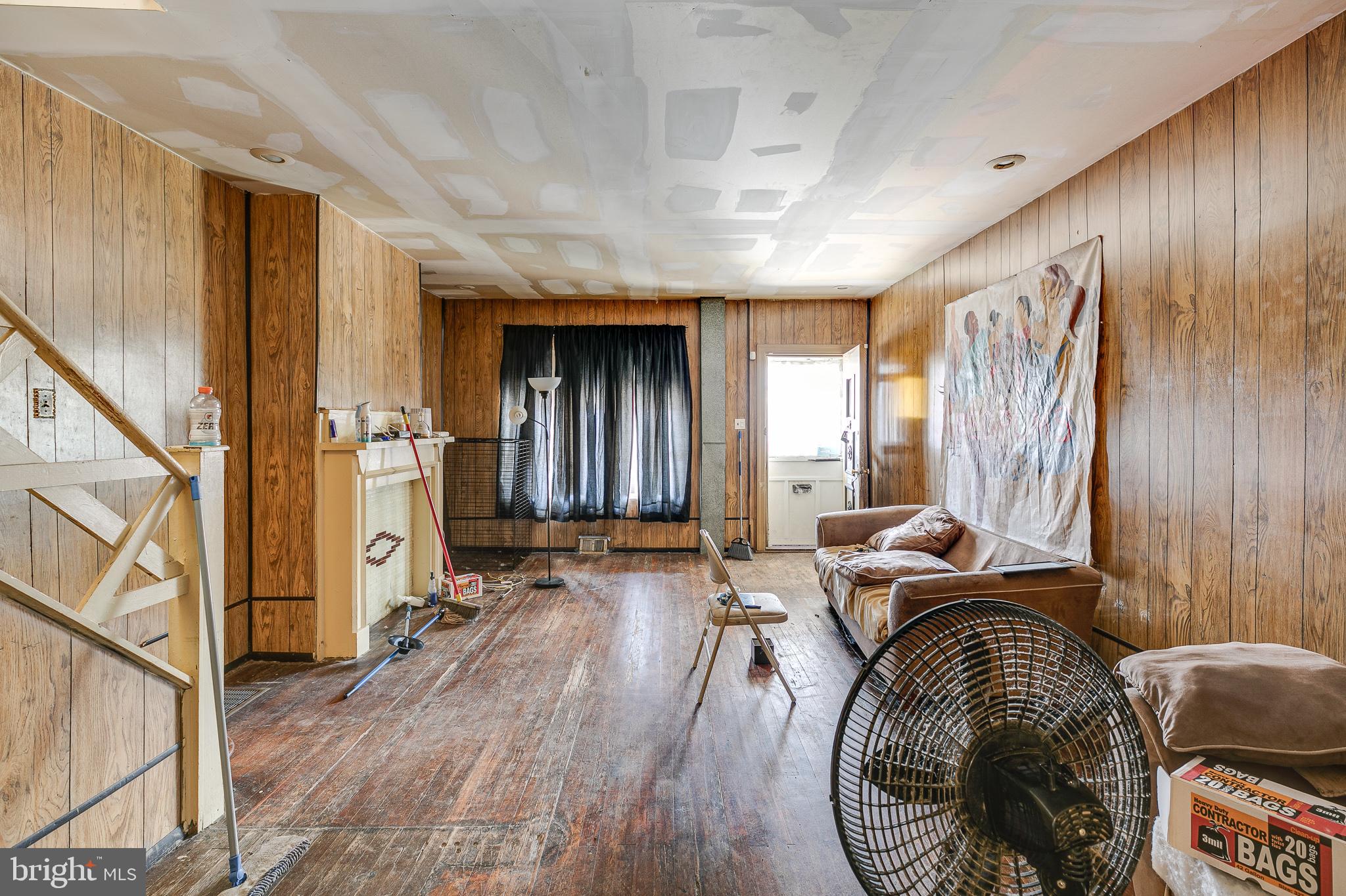 COBBS CREEK - Residential