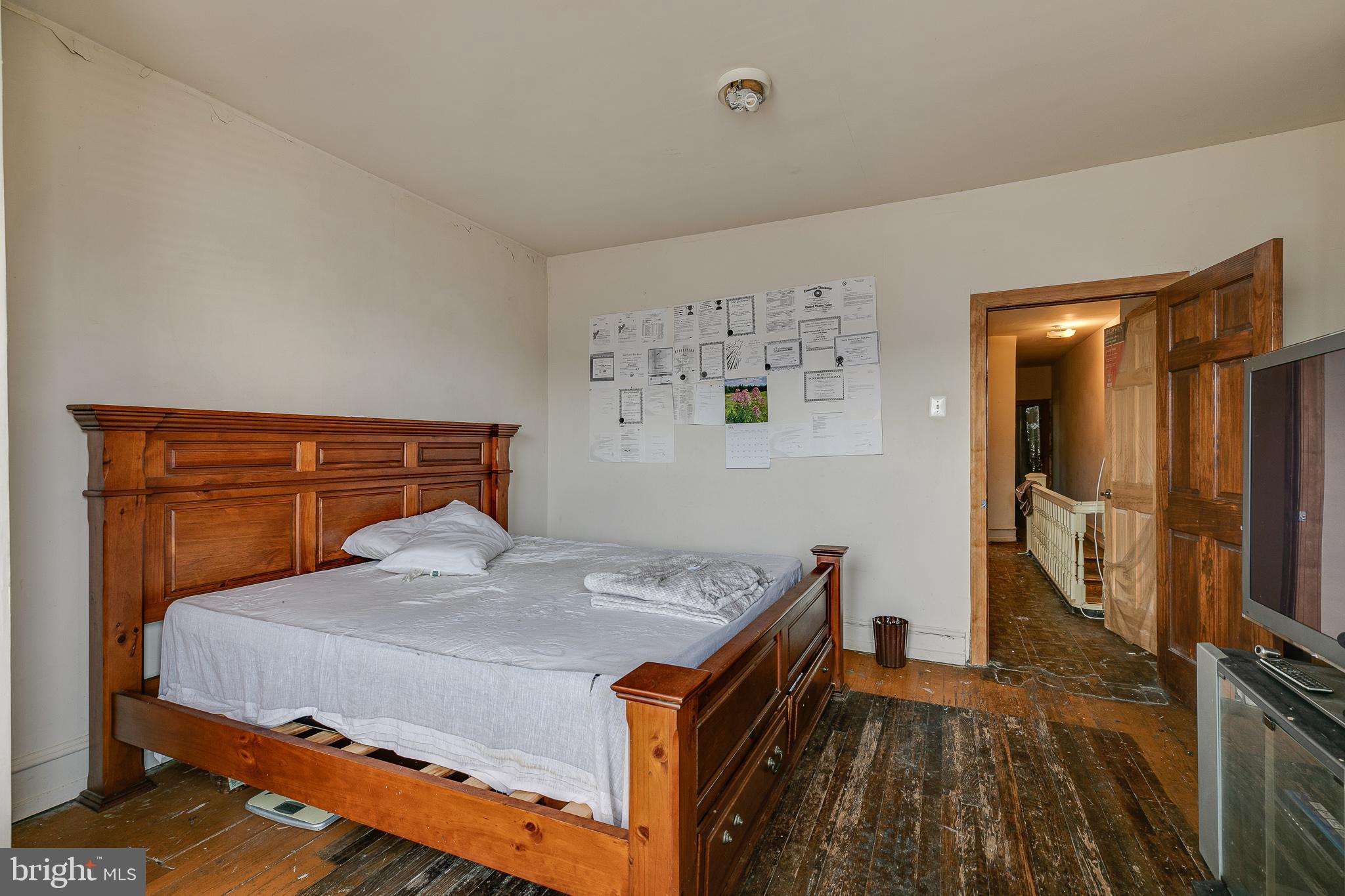 COBBS CREEK - Residential