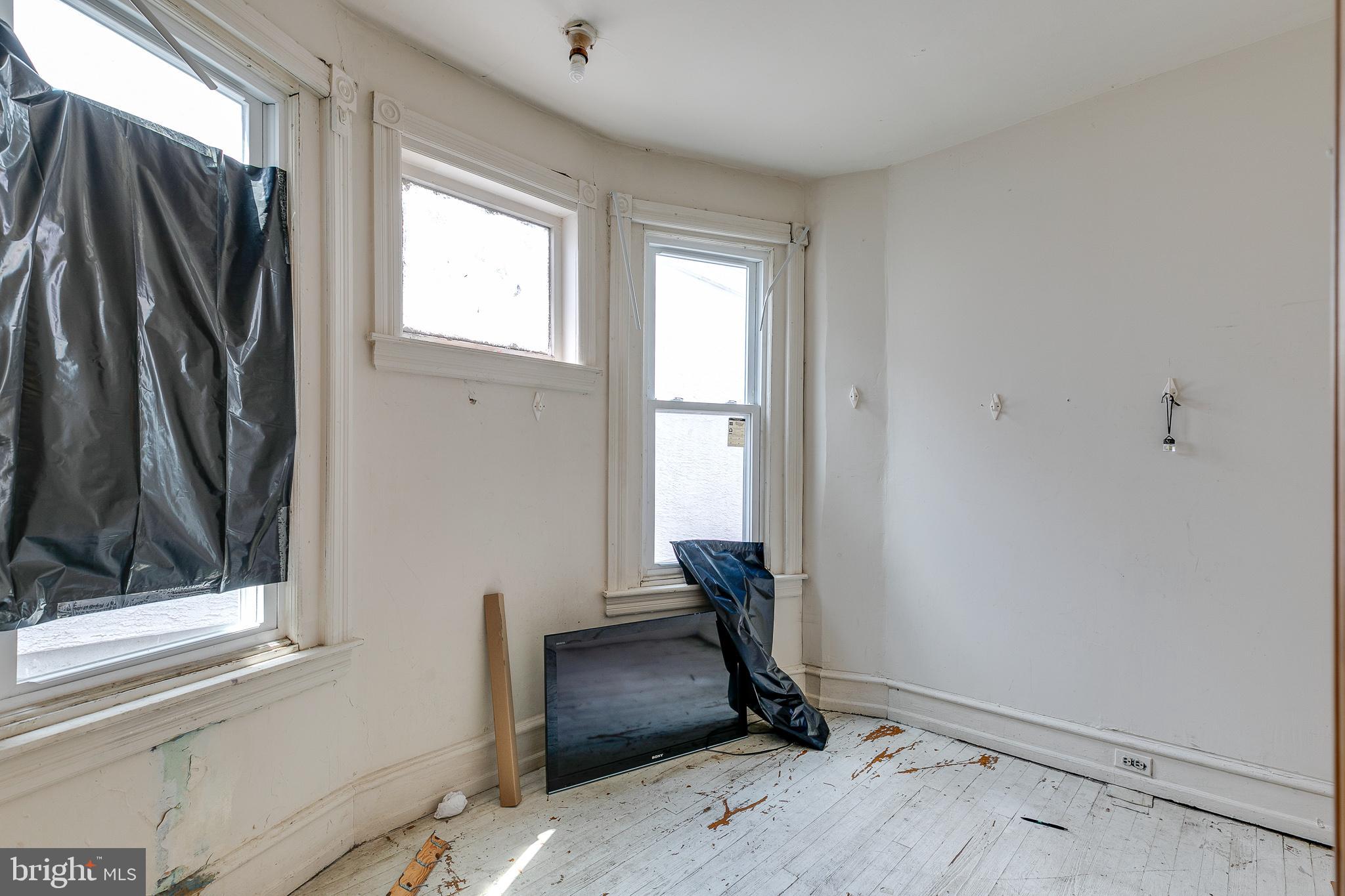 COBBS CREEK - Residential