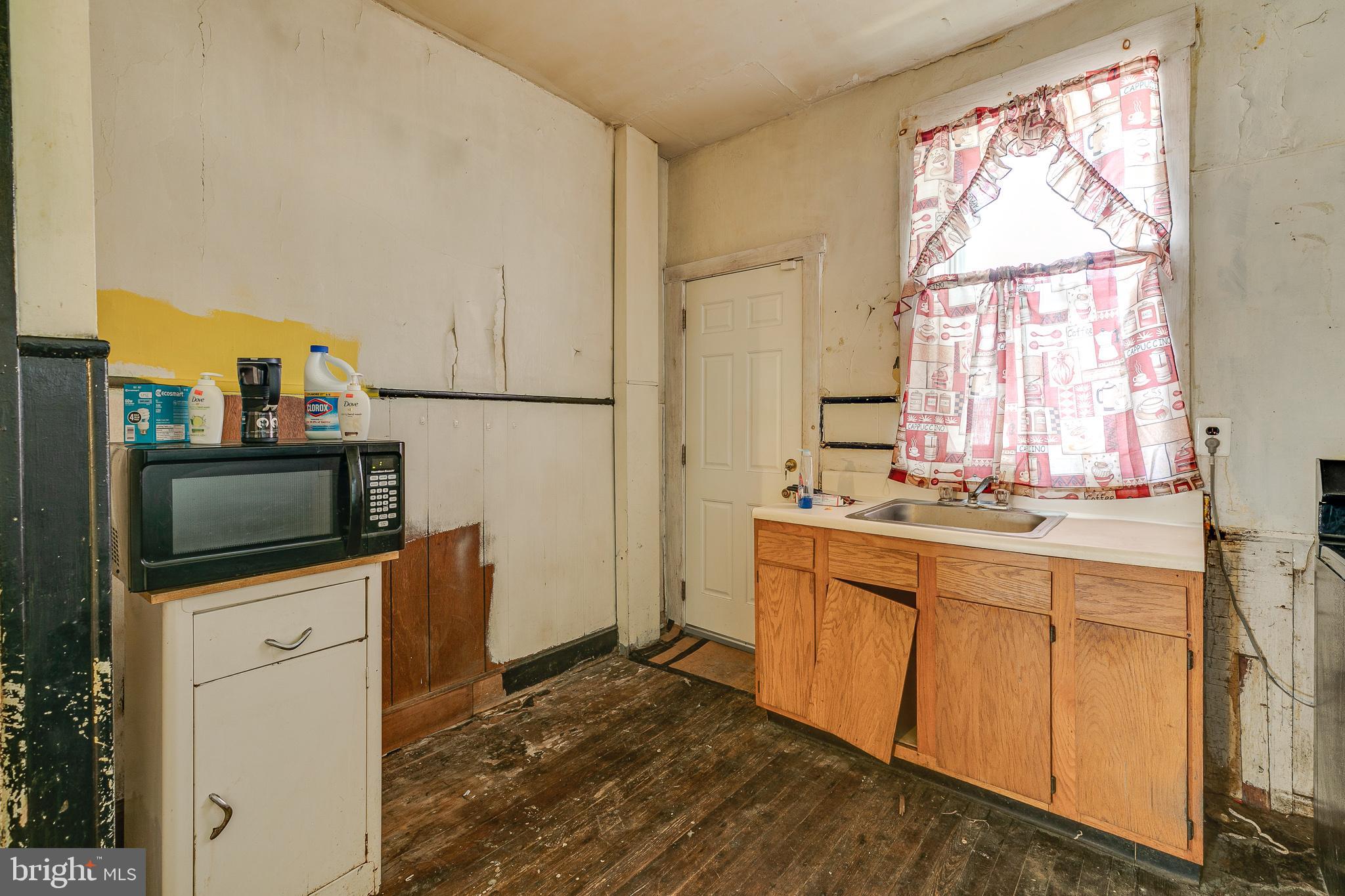 COBBS CREEK - Residential