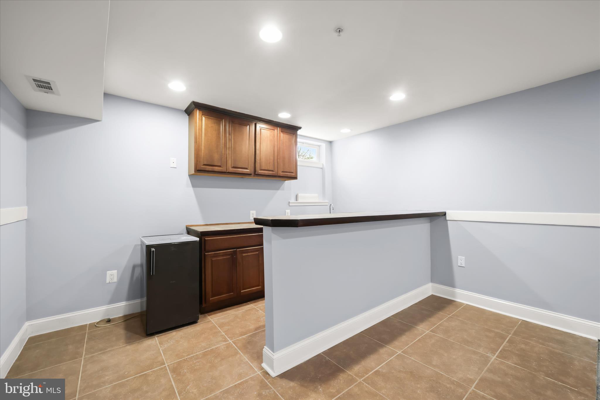 HAMPTON - Residential