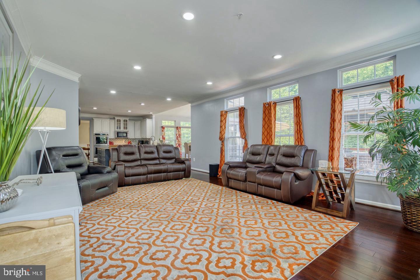 HAMPTON - Residential