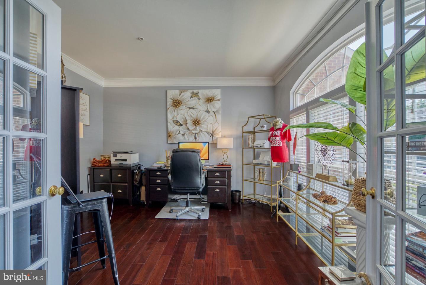 HAMPTON - Residential