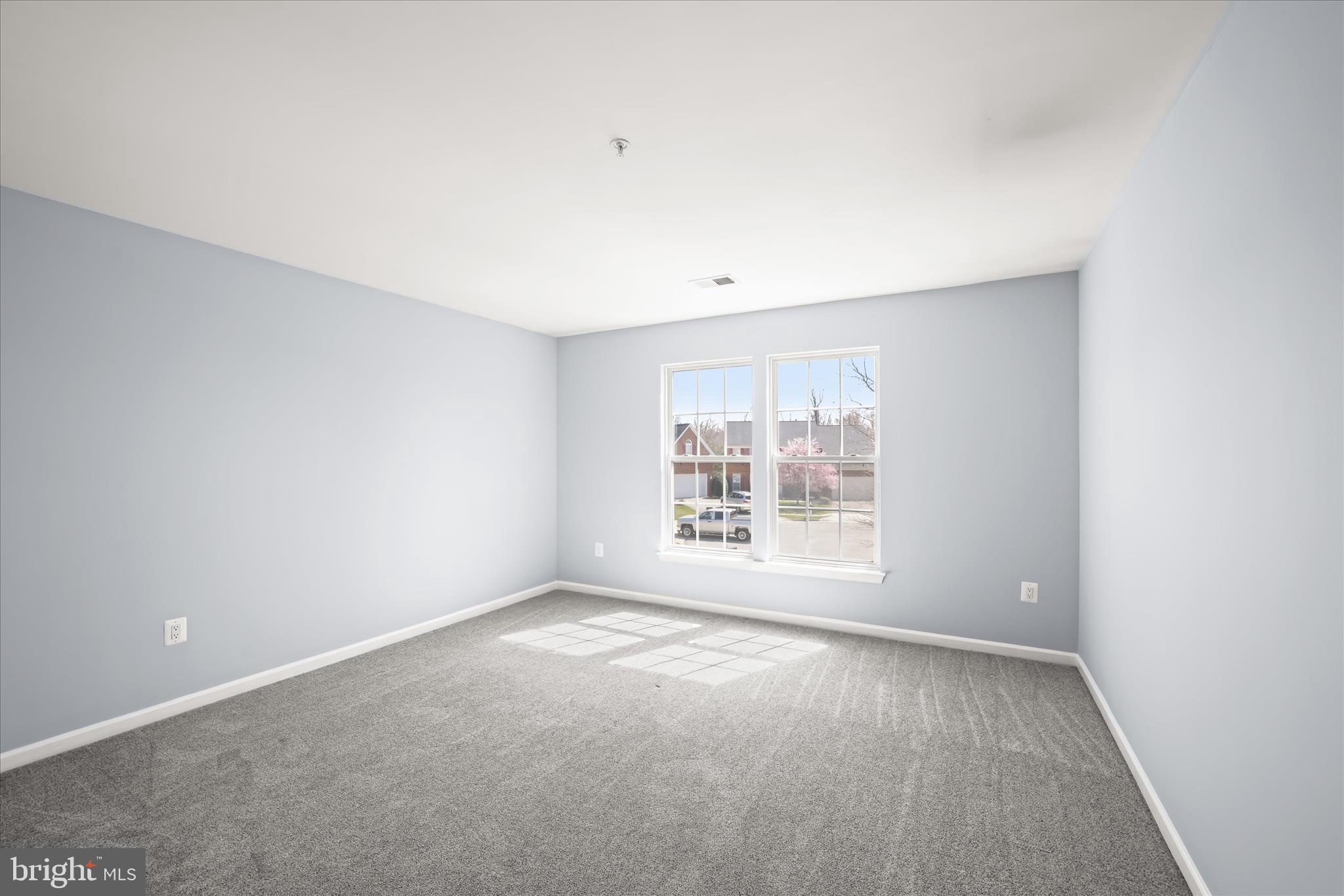 HAMPTON - Residential