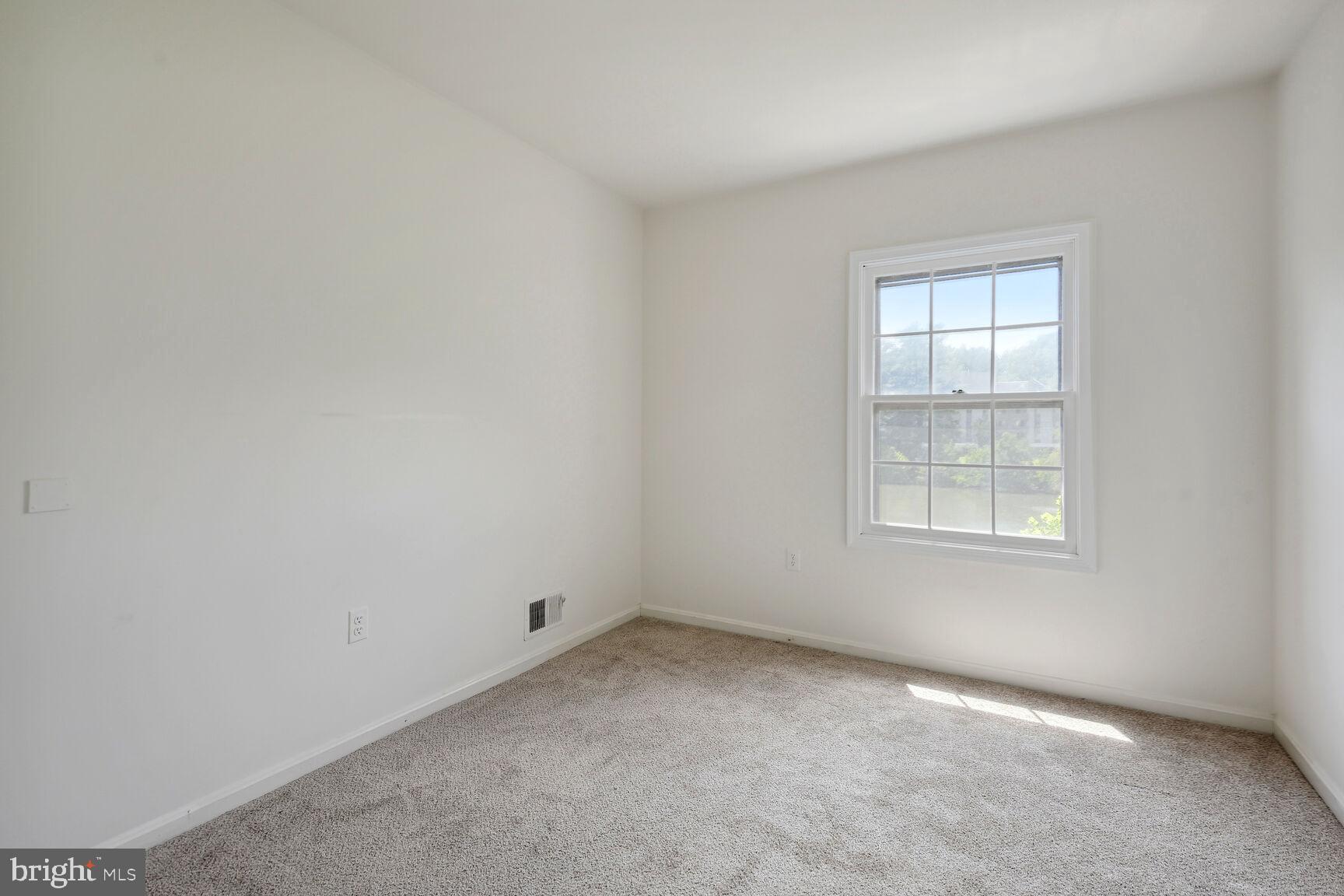 WESTLAKE TERRACE - Residential Lease