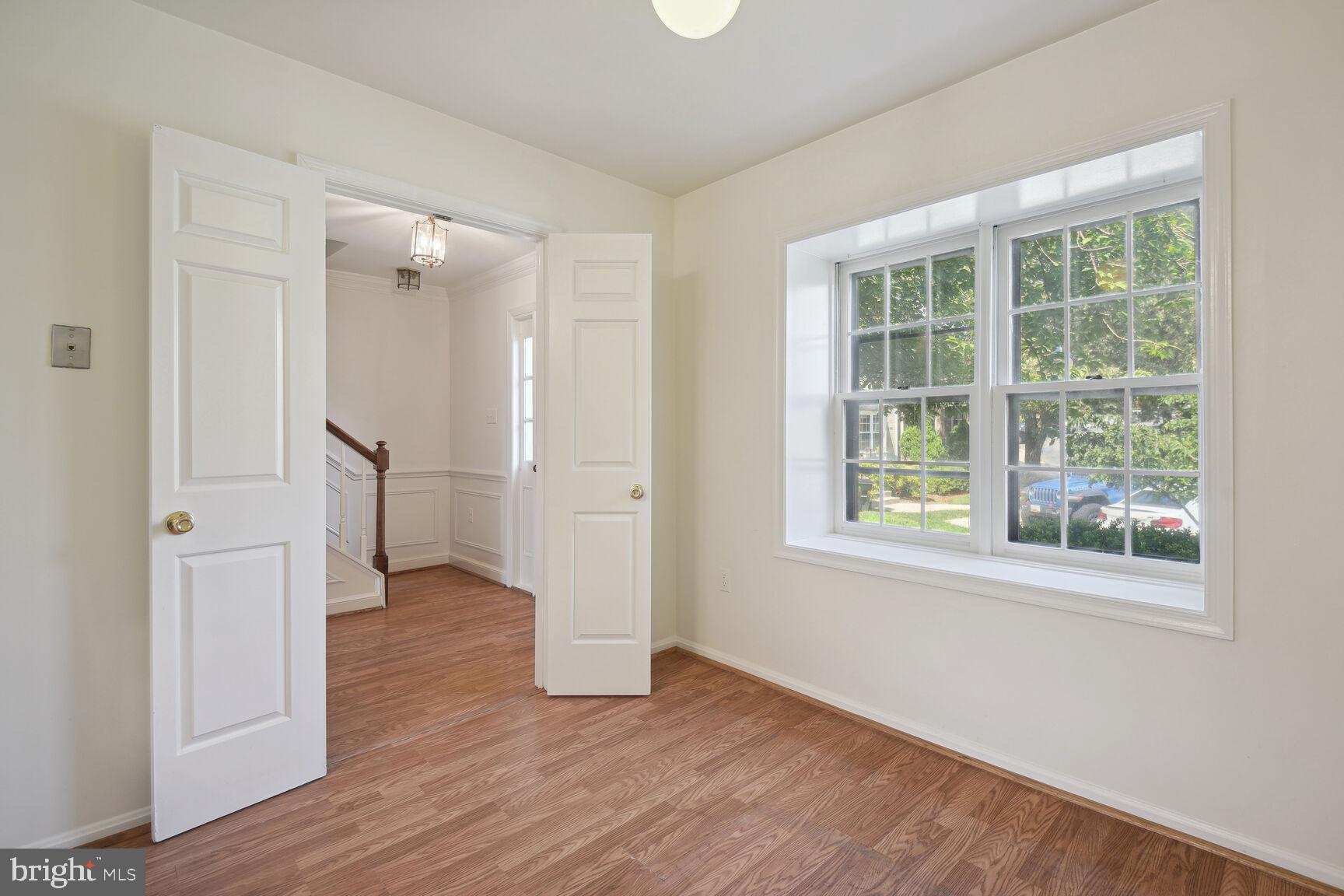 WESTLAKE TERRACE - Residential Lease