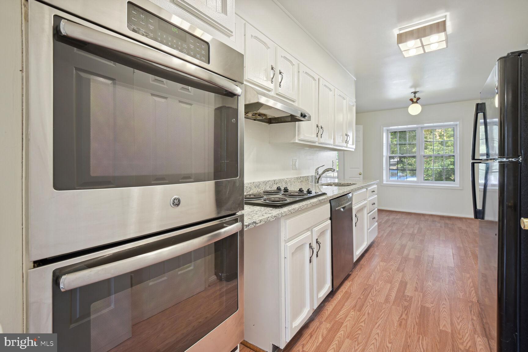 WESTLAKE TERRACE - Residential Lease