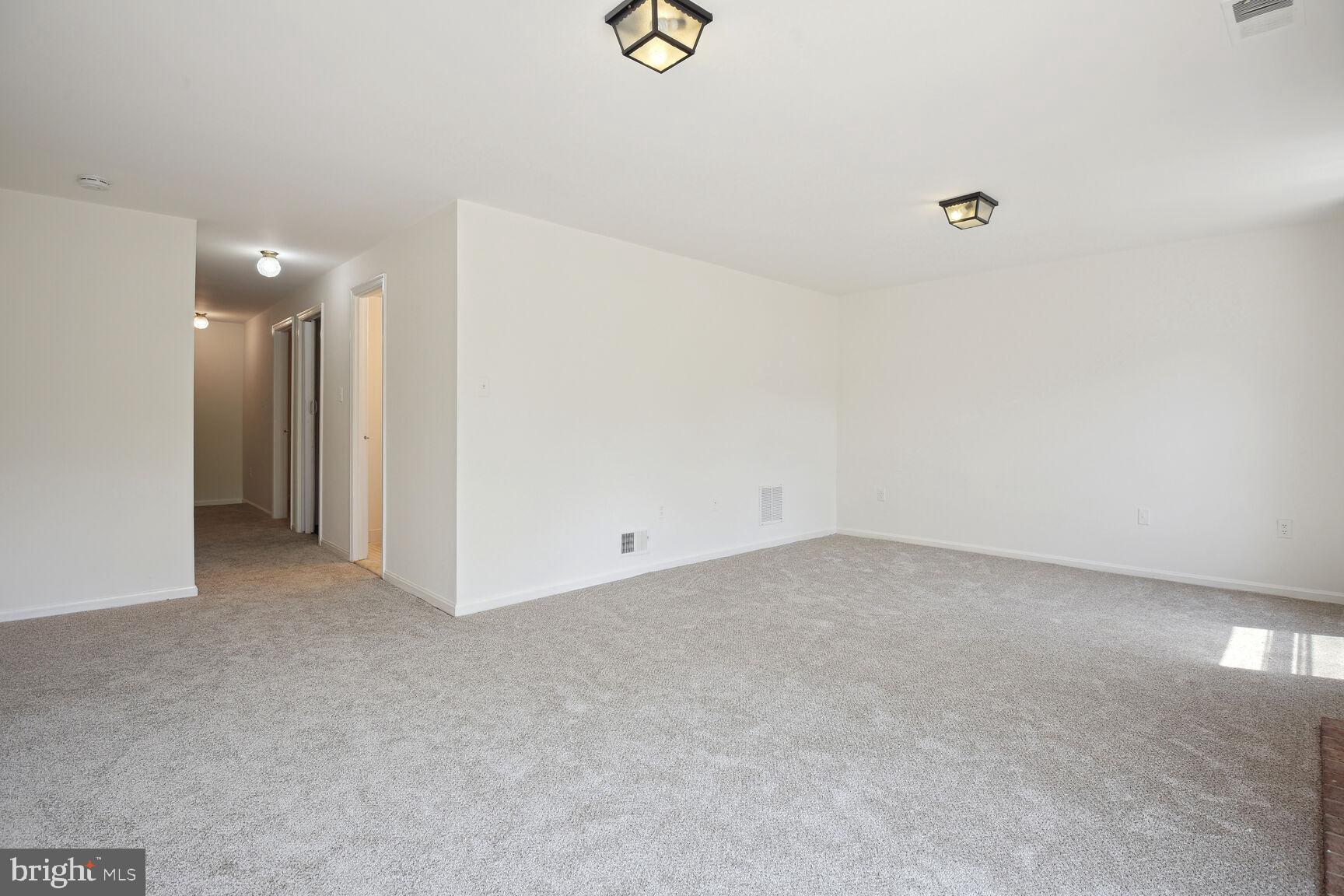 WESTLAKE TERRACE - Residential Lease