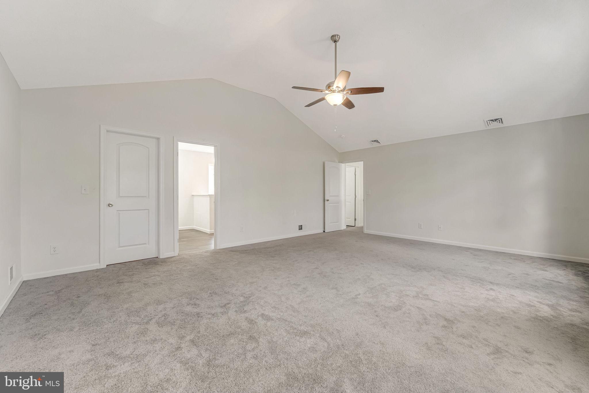 MONROE LAKES - Residential