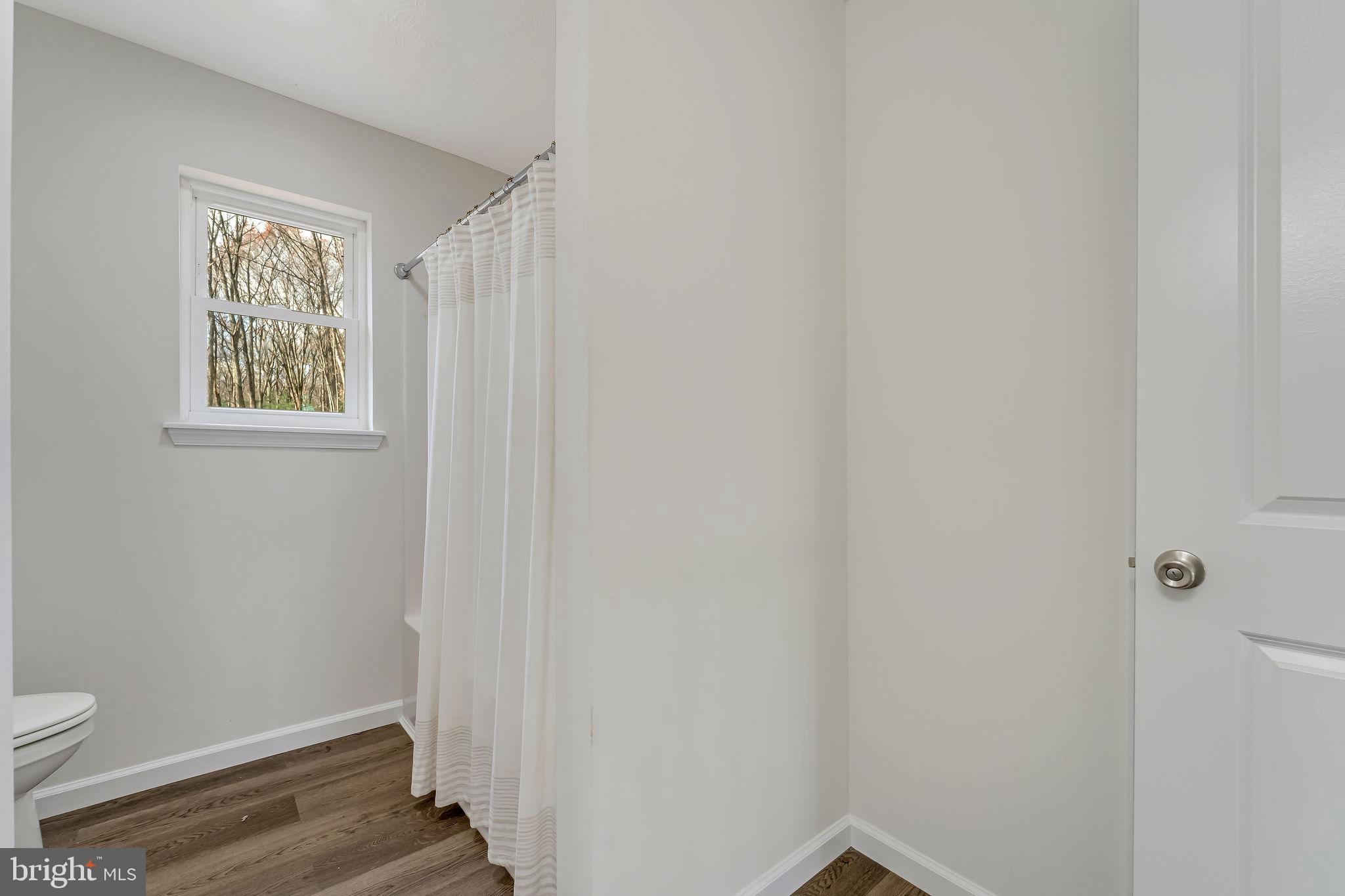 MONROE LAKES - Residential